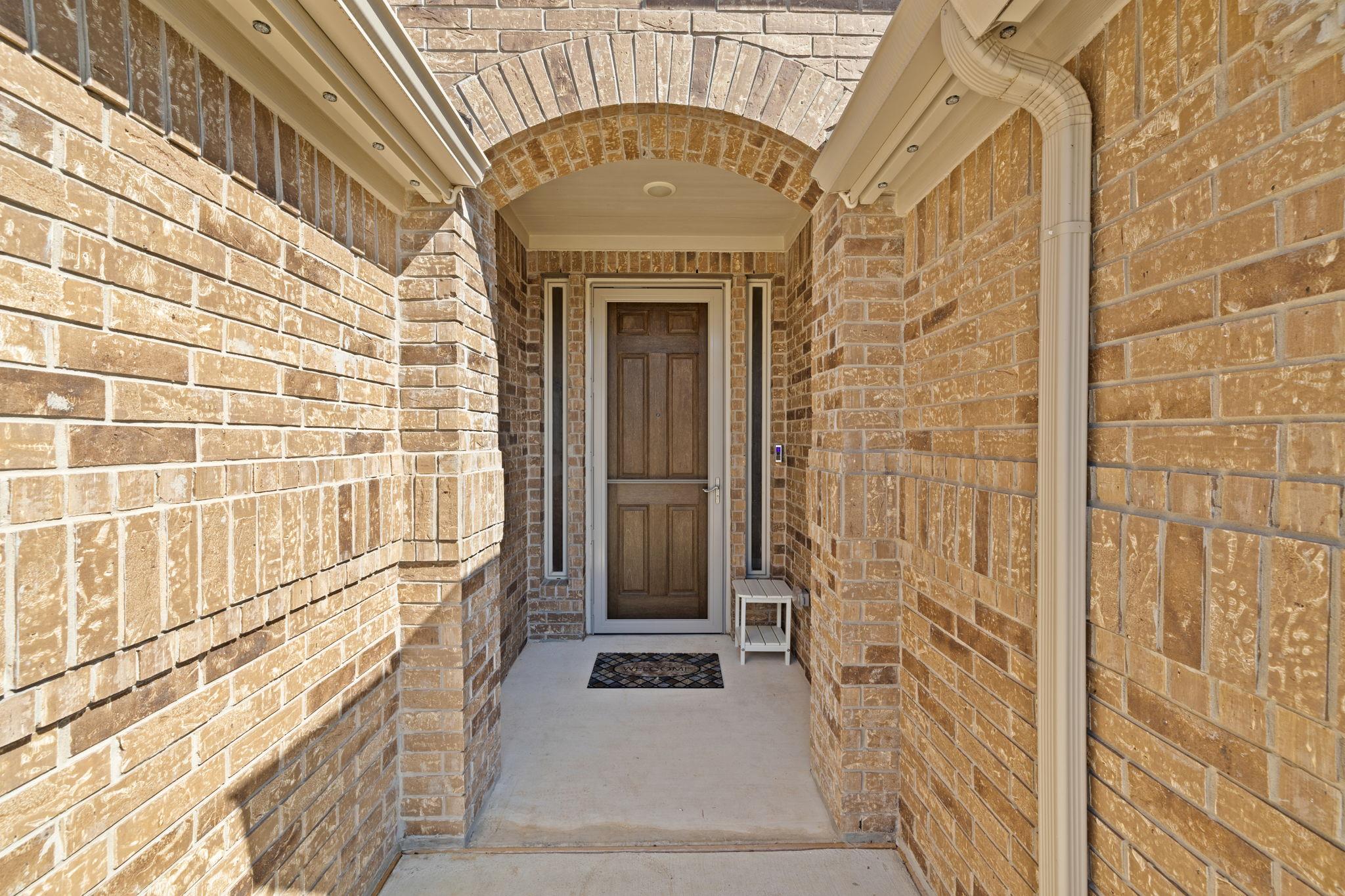 613 Sugar Cane Rd, Buda, TX 78610