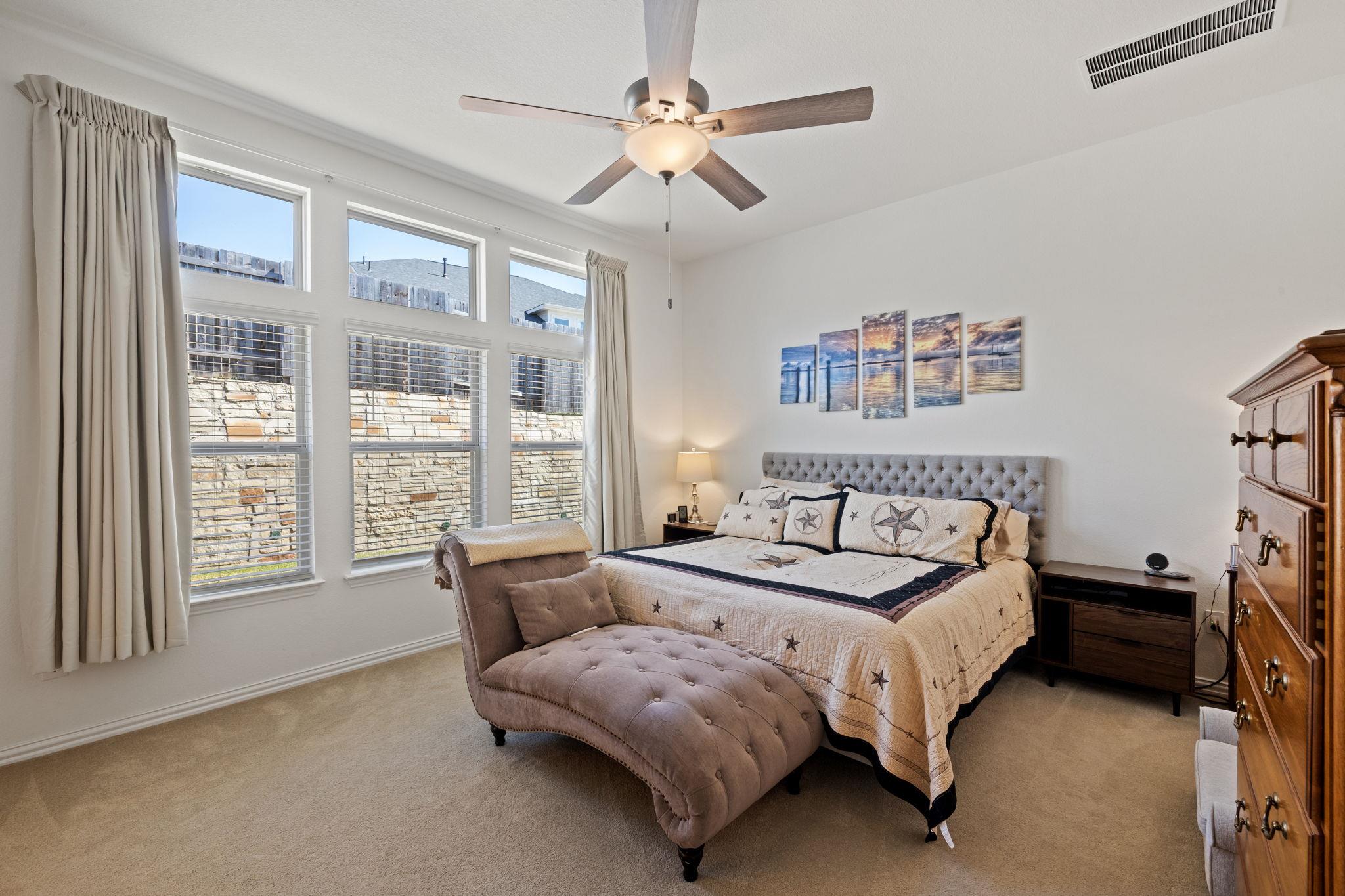 613 Sugar Cane Rd, Buda, TX 78610