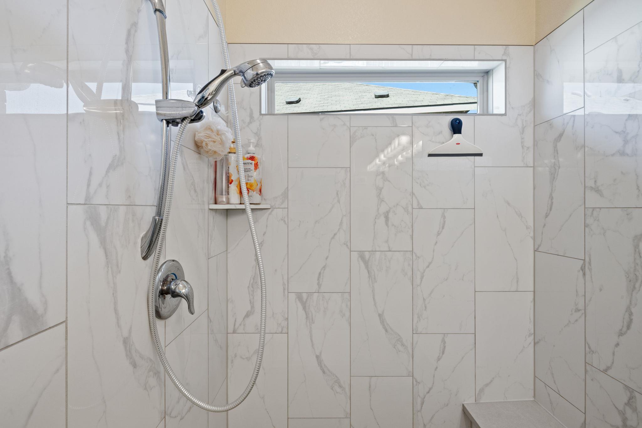 613 Sugar Cane Rd, Buda, TX 78610