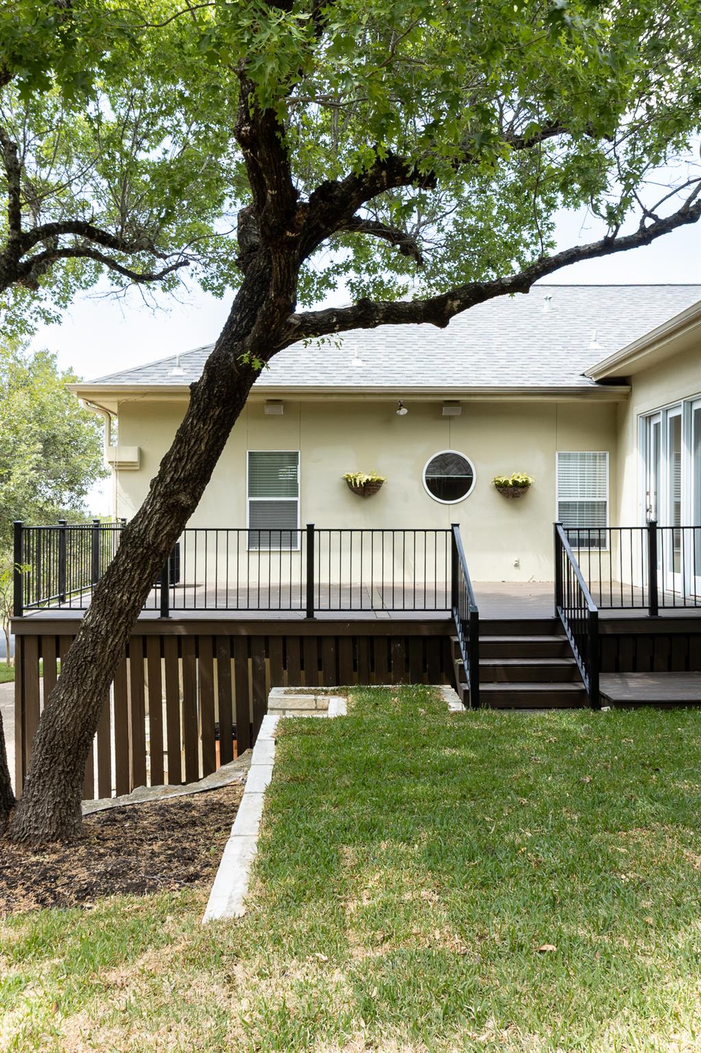 2906 Mill Reef Cv, Austin, TX 78746