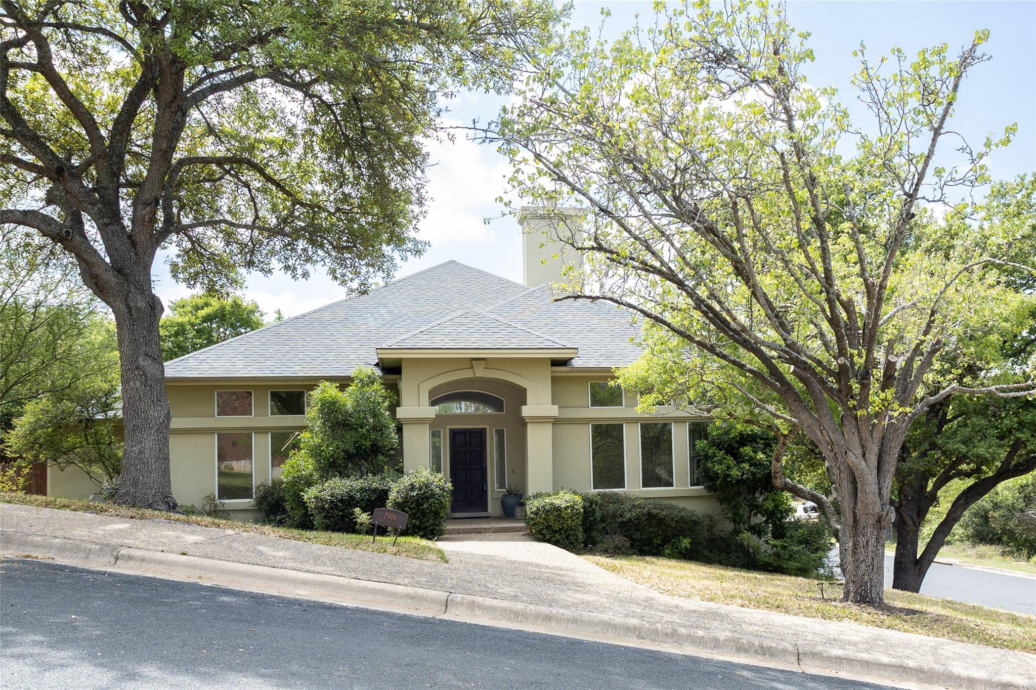 2906 Mill Reef Cv, Austin, TX 78746