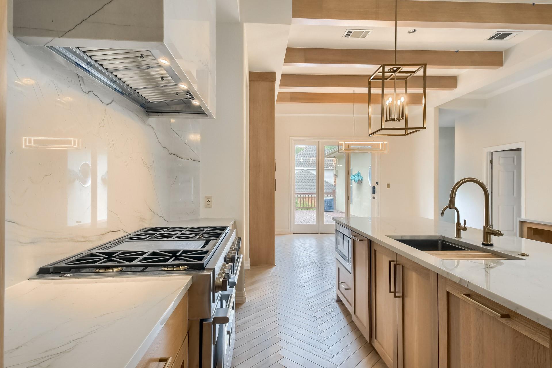 2906 Mill Reef Cv, Austin, TX 78746