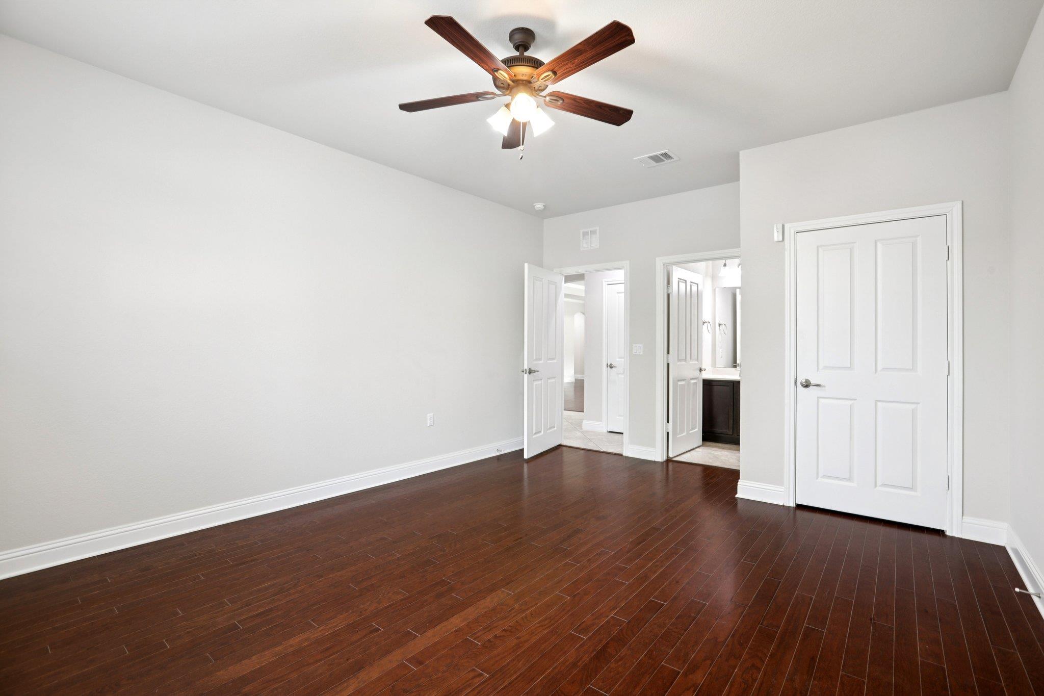 507 Davis Mountain Cir, Georgetown, TX 78633