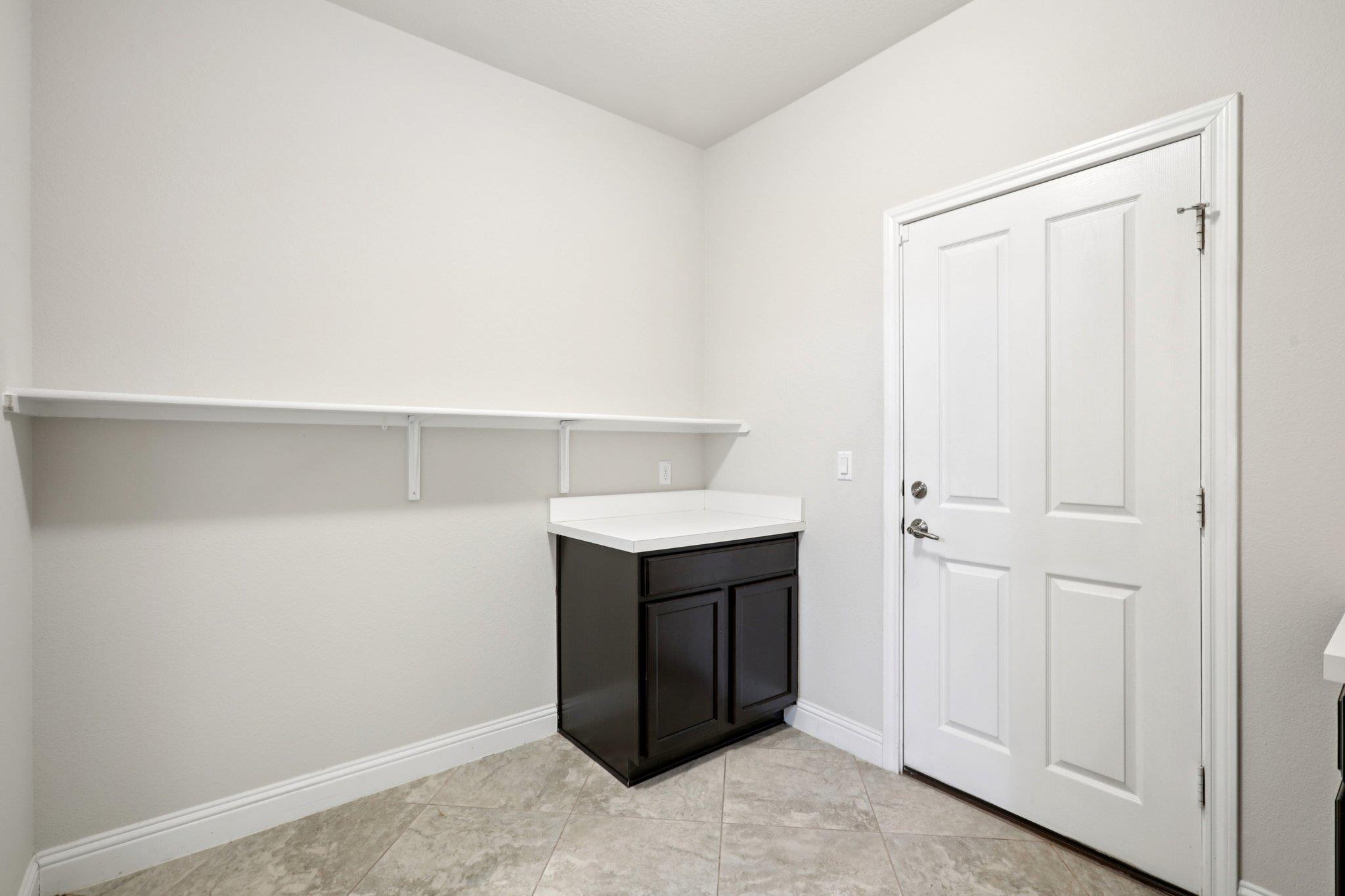 507 Davis Mountain Cir, Georgetown, TX 78633