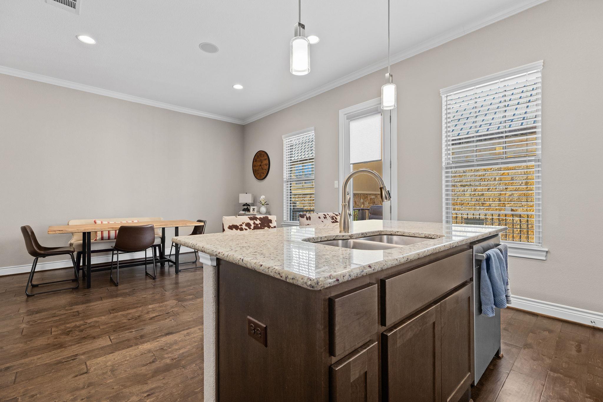 1125 Highknoll Ln, Georgetown, TX 78628