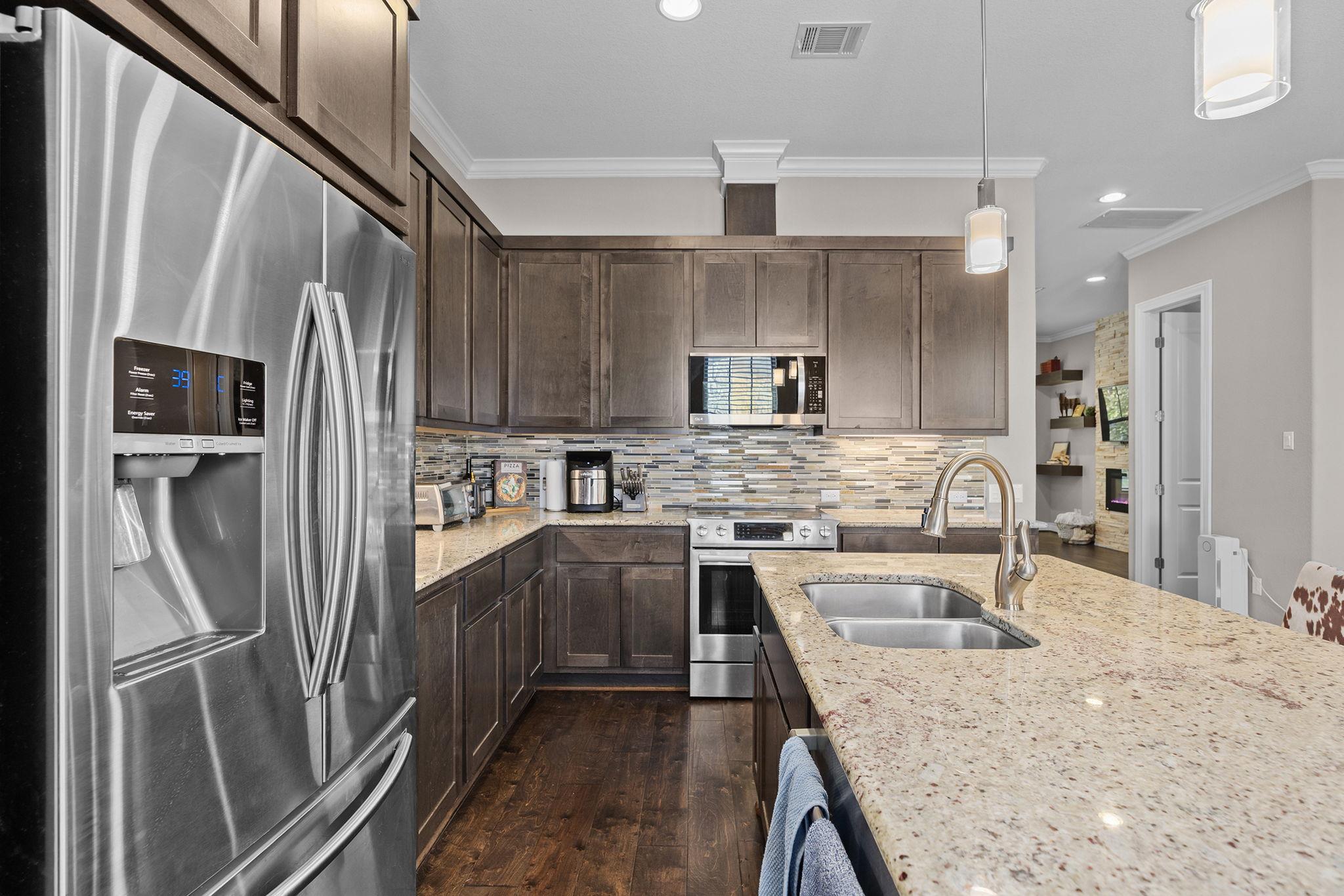 1125 Highknoll Ln, Georgetown, TX 78628