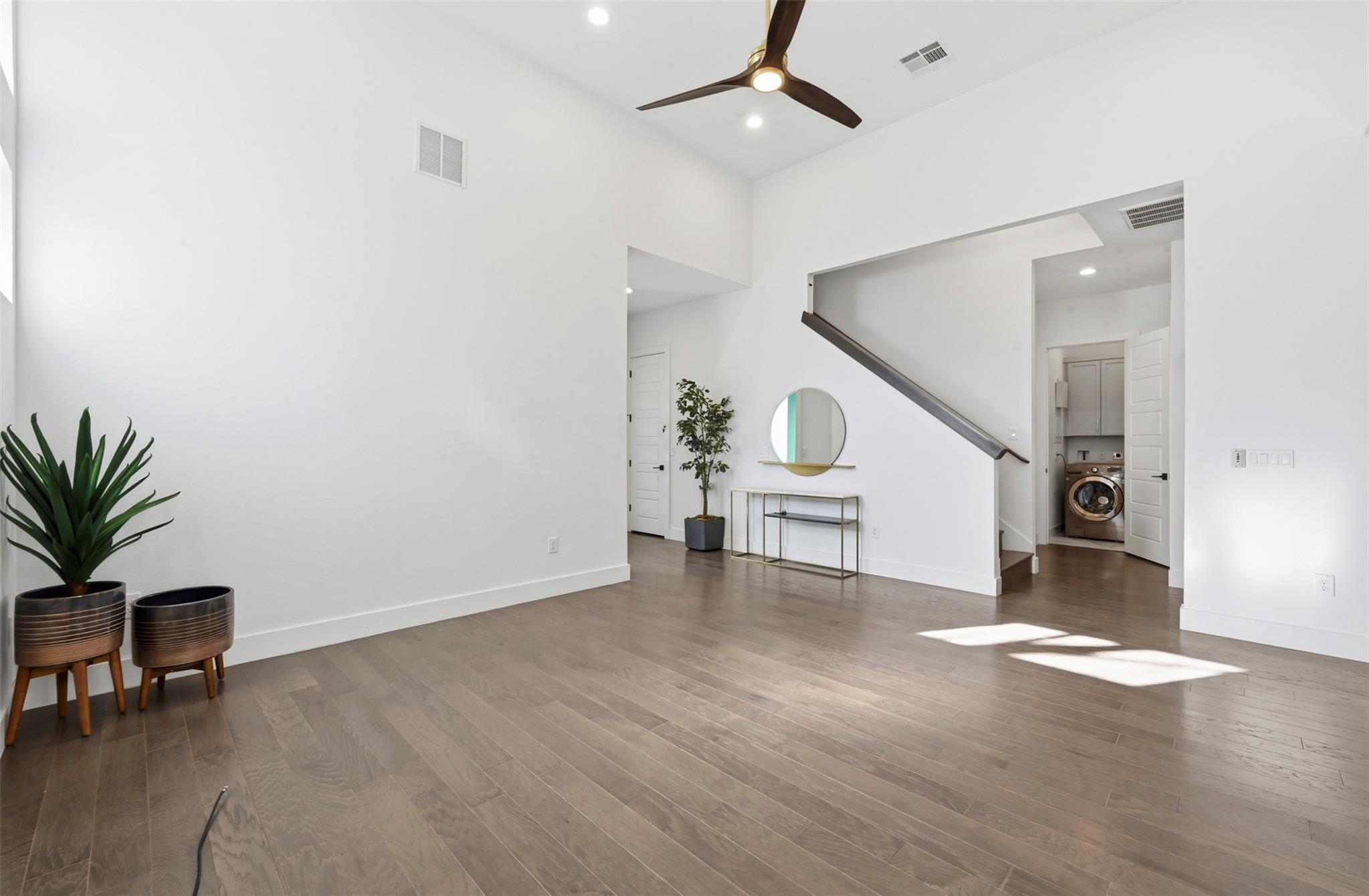 904 Catalpa St # B, Austin, TX 78702