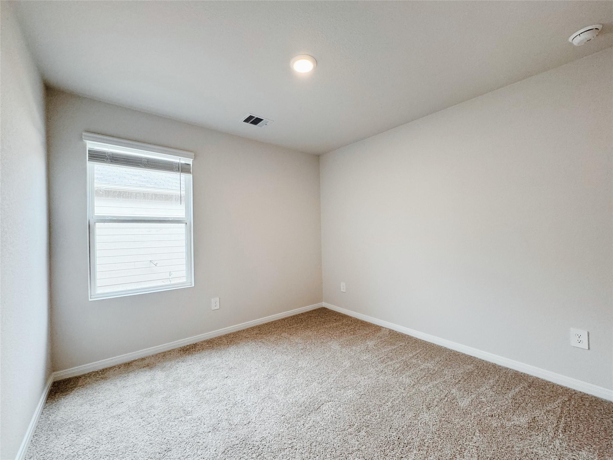 1207 CAMDEN Ln, Lockhart, TX 78644