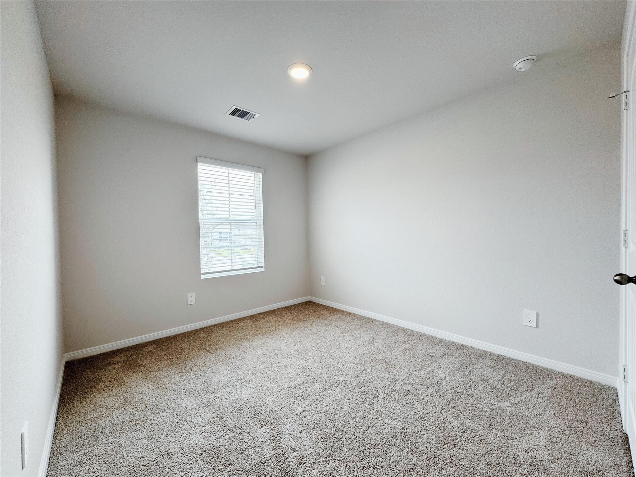 1207 CAMDEN Ln, Lockhart, TX 78644