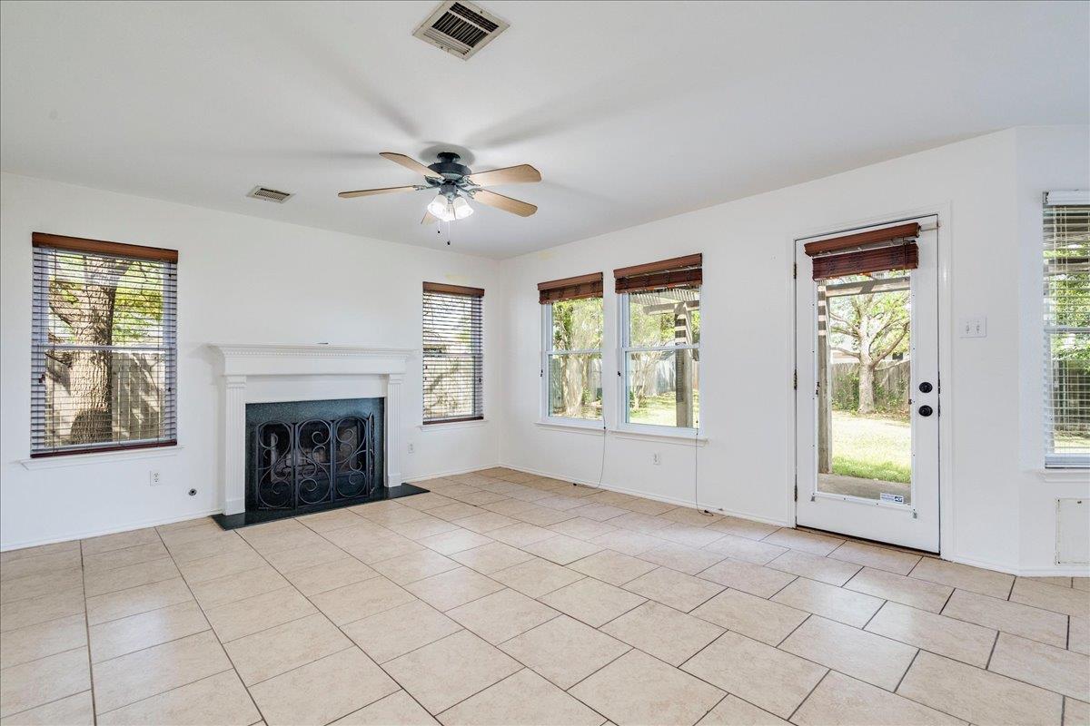 15720 Ecorio Dr, Austin, TX 78728