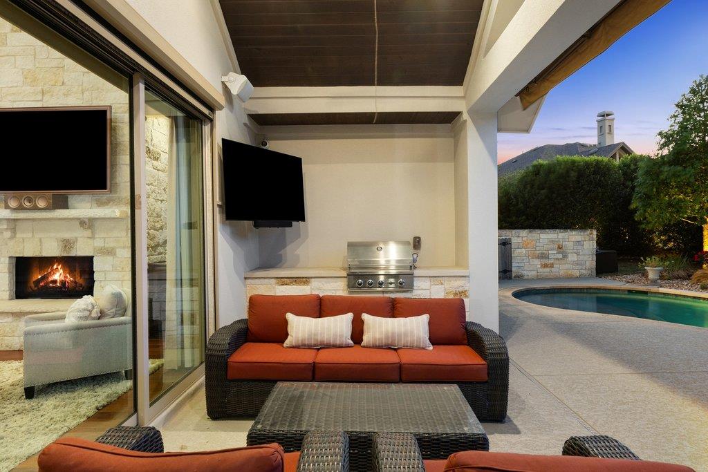 813 Serene Estates Dr, Austin, TX 78738