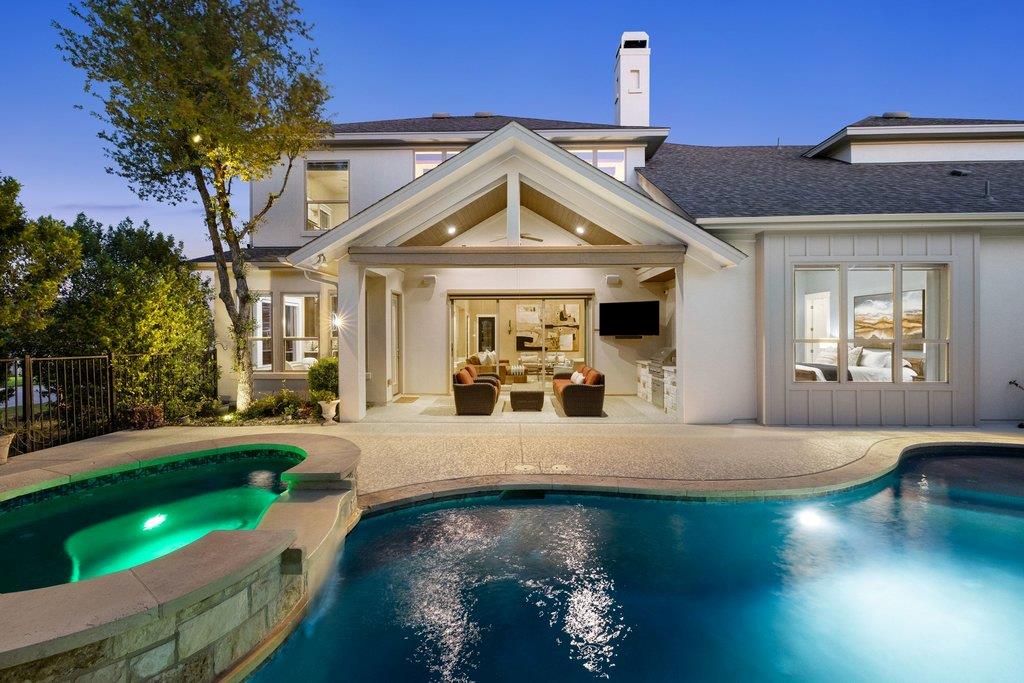 813 Serene Estates Dr, Austin, TX 78738