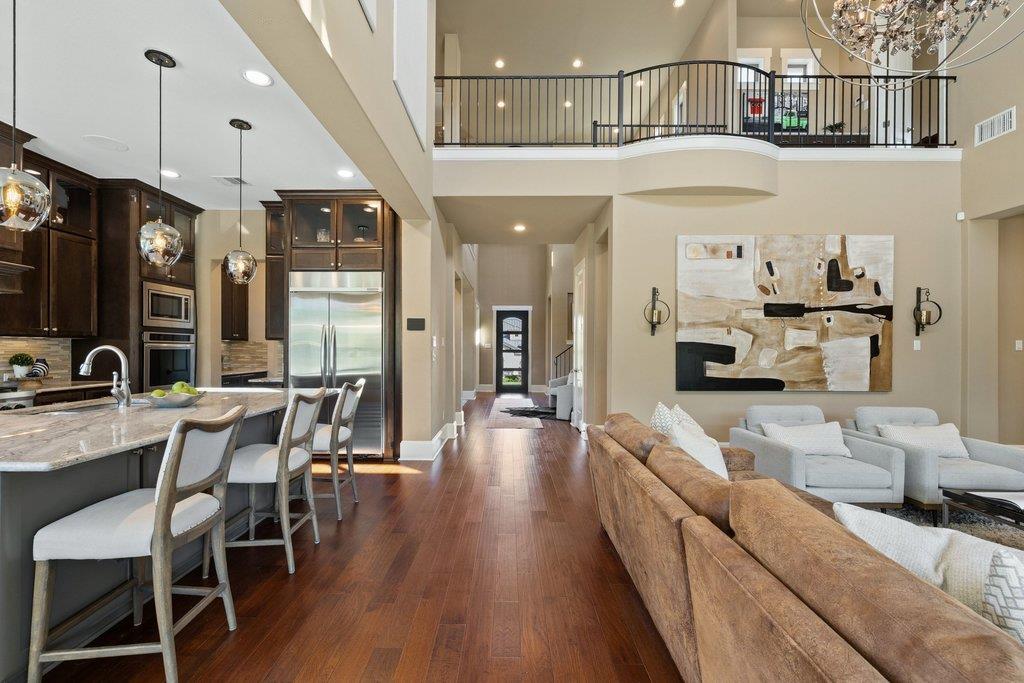 813 Serene Estates Dr, Austin, TX 78738