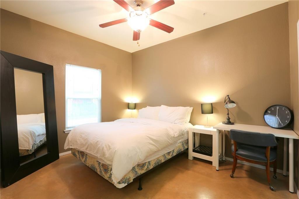 910 W 25th St # 302, Austin, TX 78705