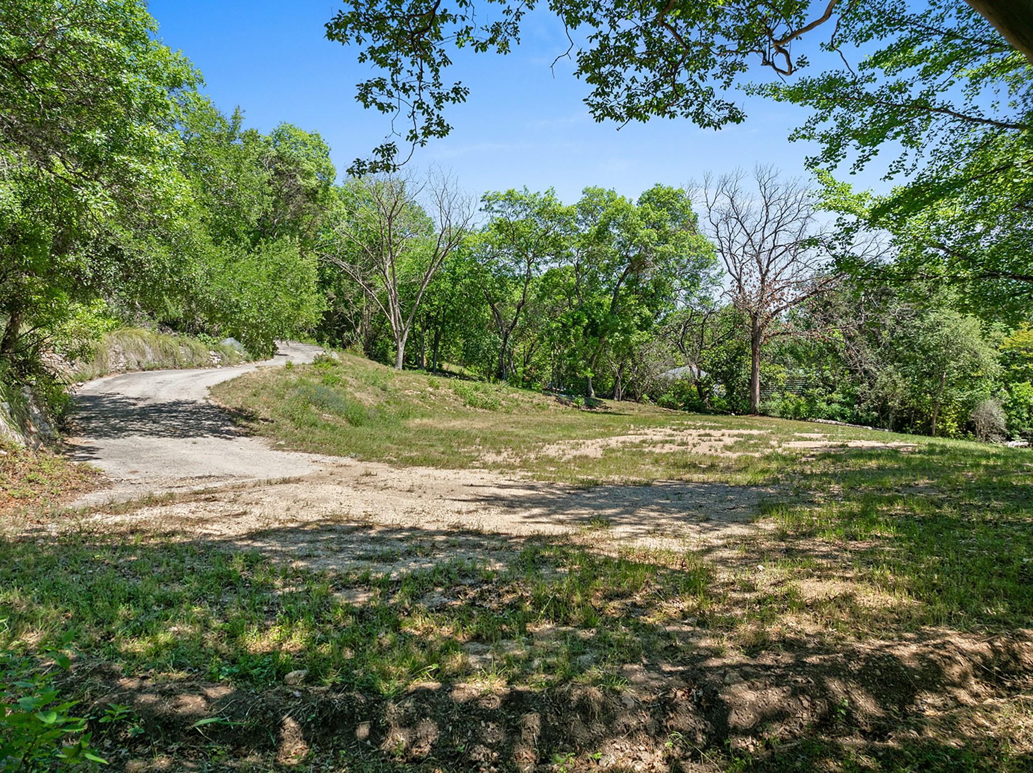 1 Shadybrook Cv, Austin, TX 78746