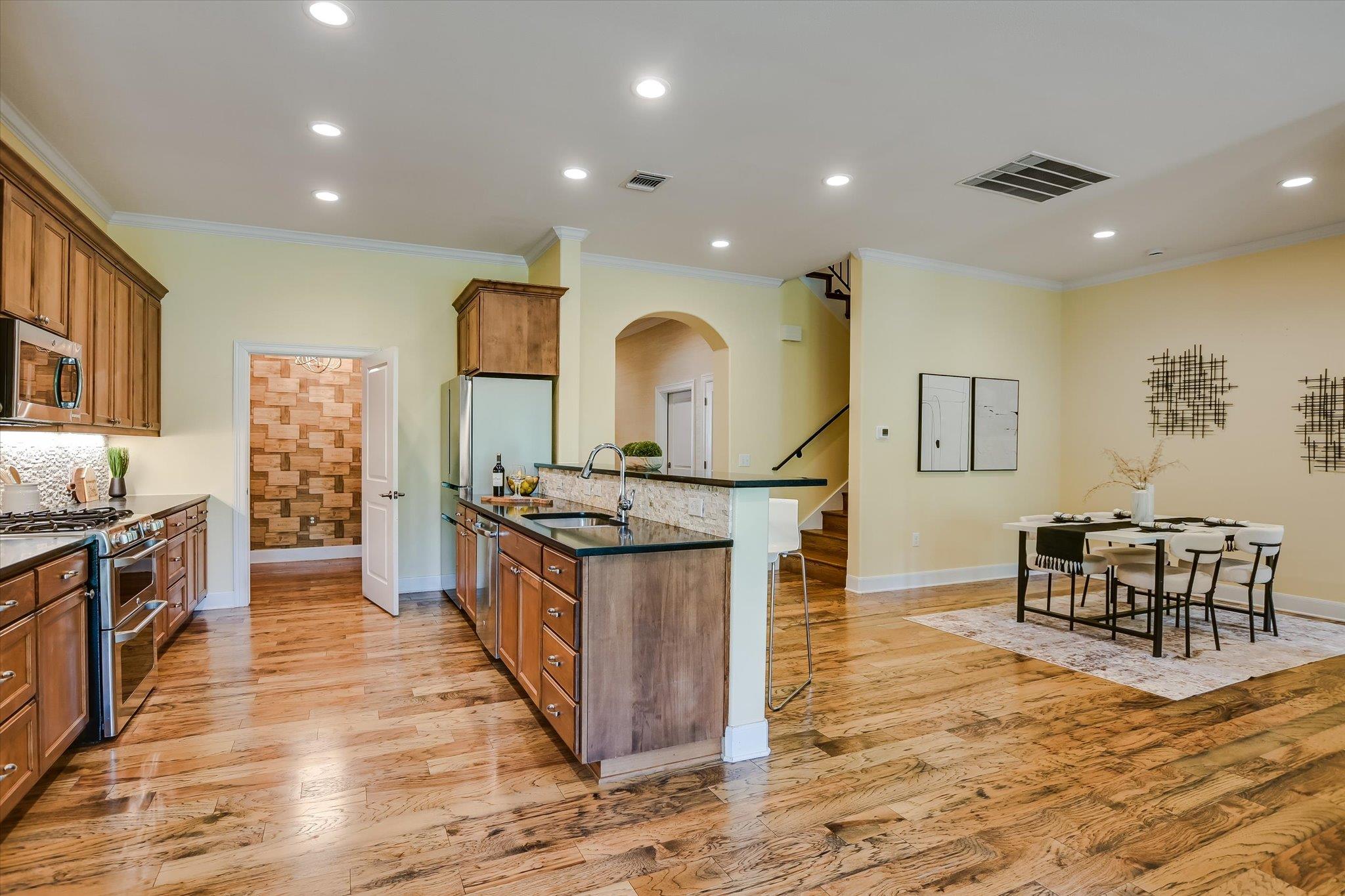 1218 Haven Ln # 102, Georgetown, TX 78626