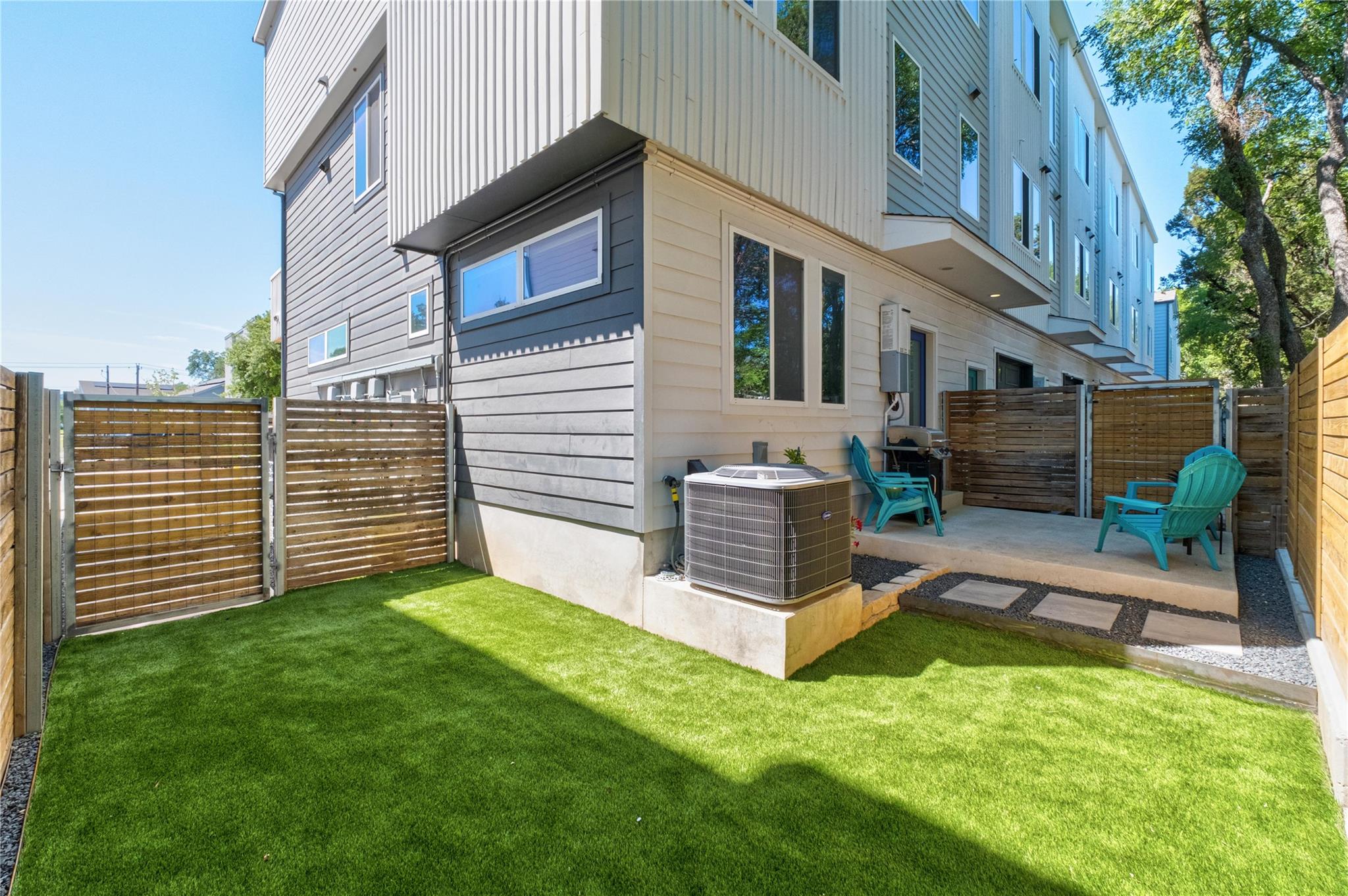 814 N Bluff Dr # 91, Austin, TX 78745