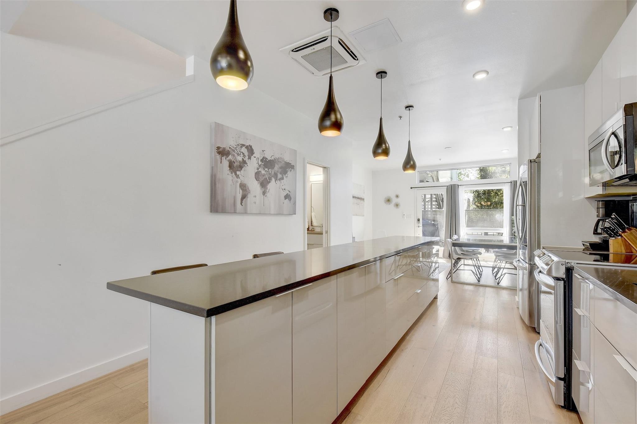 1701 E MLK Jr Blvd # 107, Austin, TX 78702