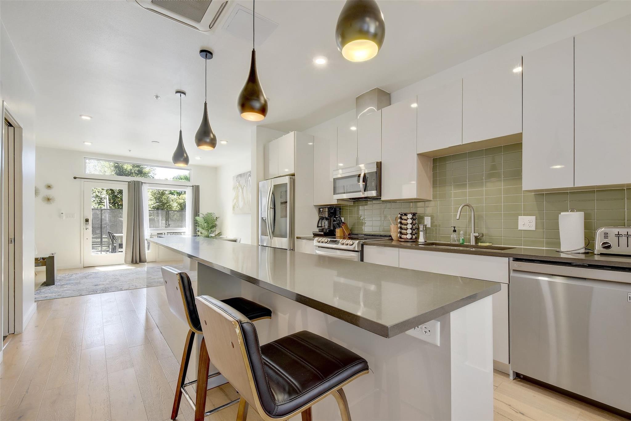 1701 E MLK Jr Blvd # 107, Austin, TX 78702