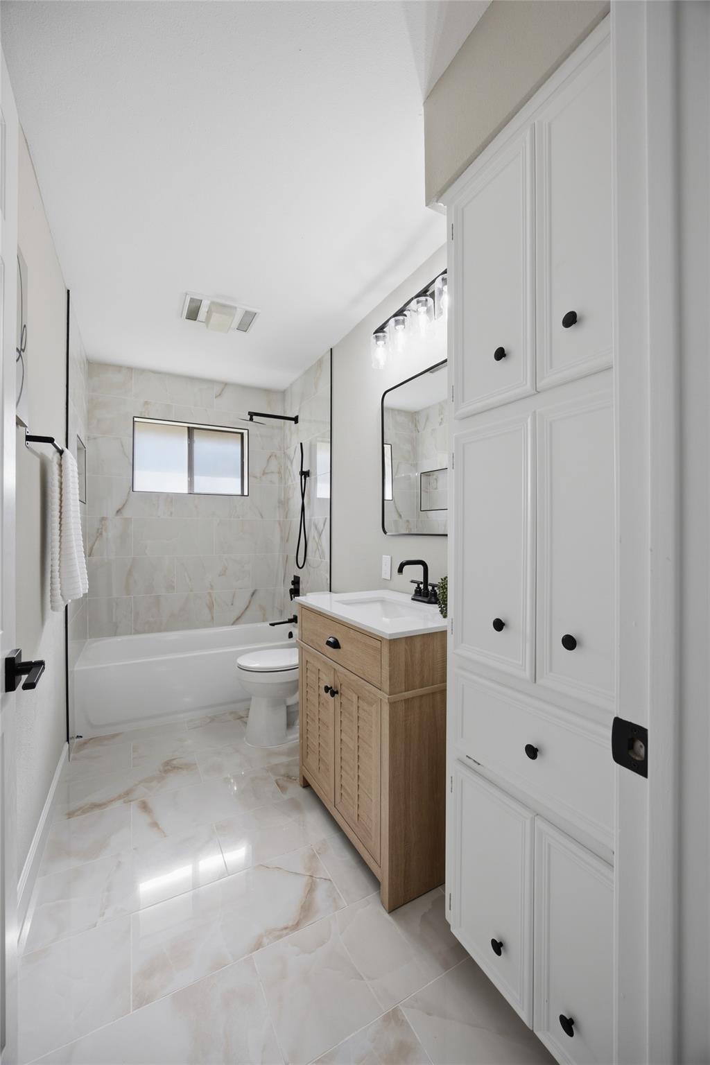 205 Sunshine Dr, Georgetown, TX 78628