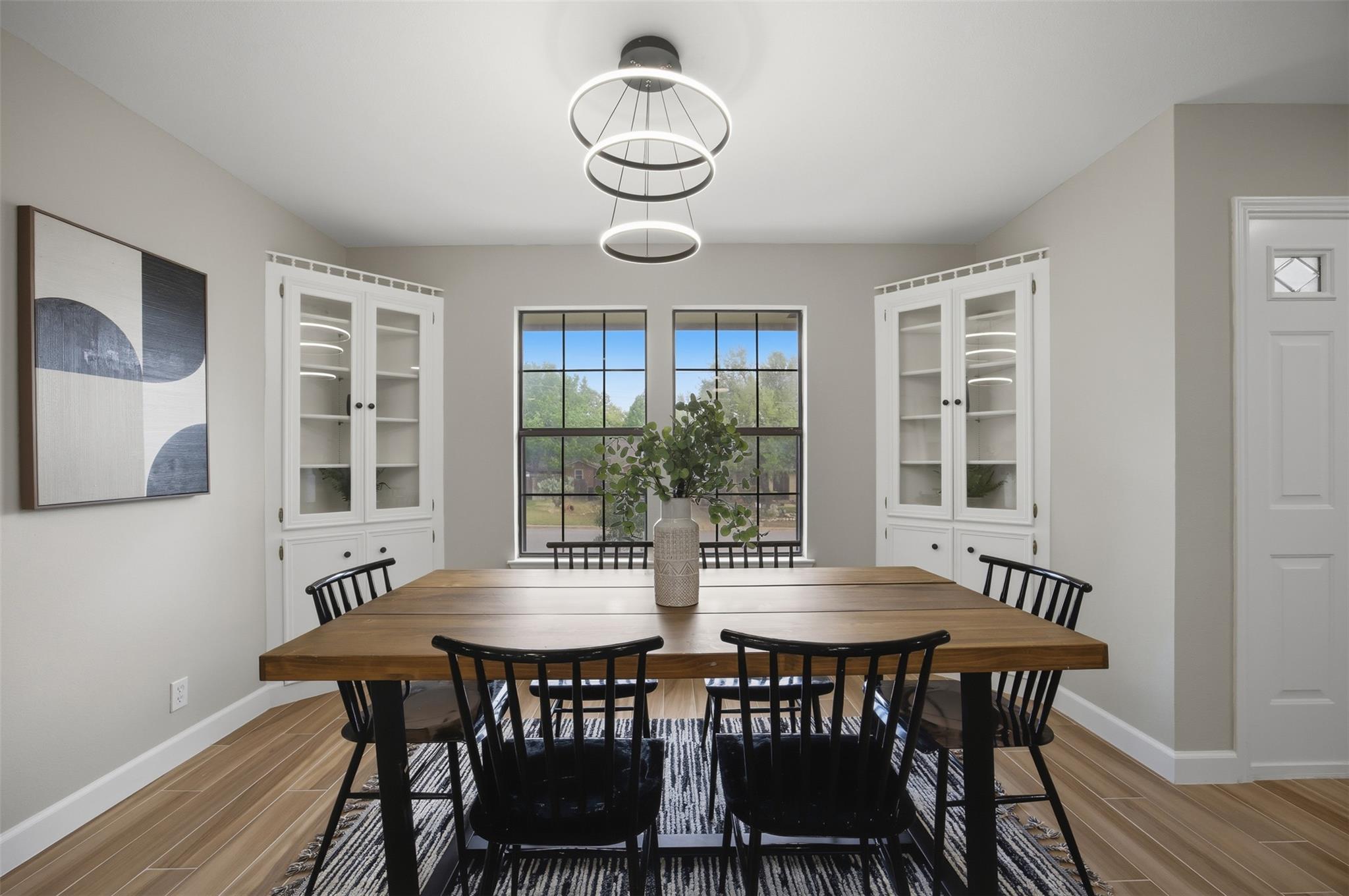 205 Sunshine Dr, Georgetown, TX 78628