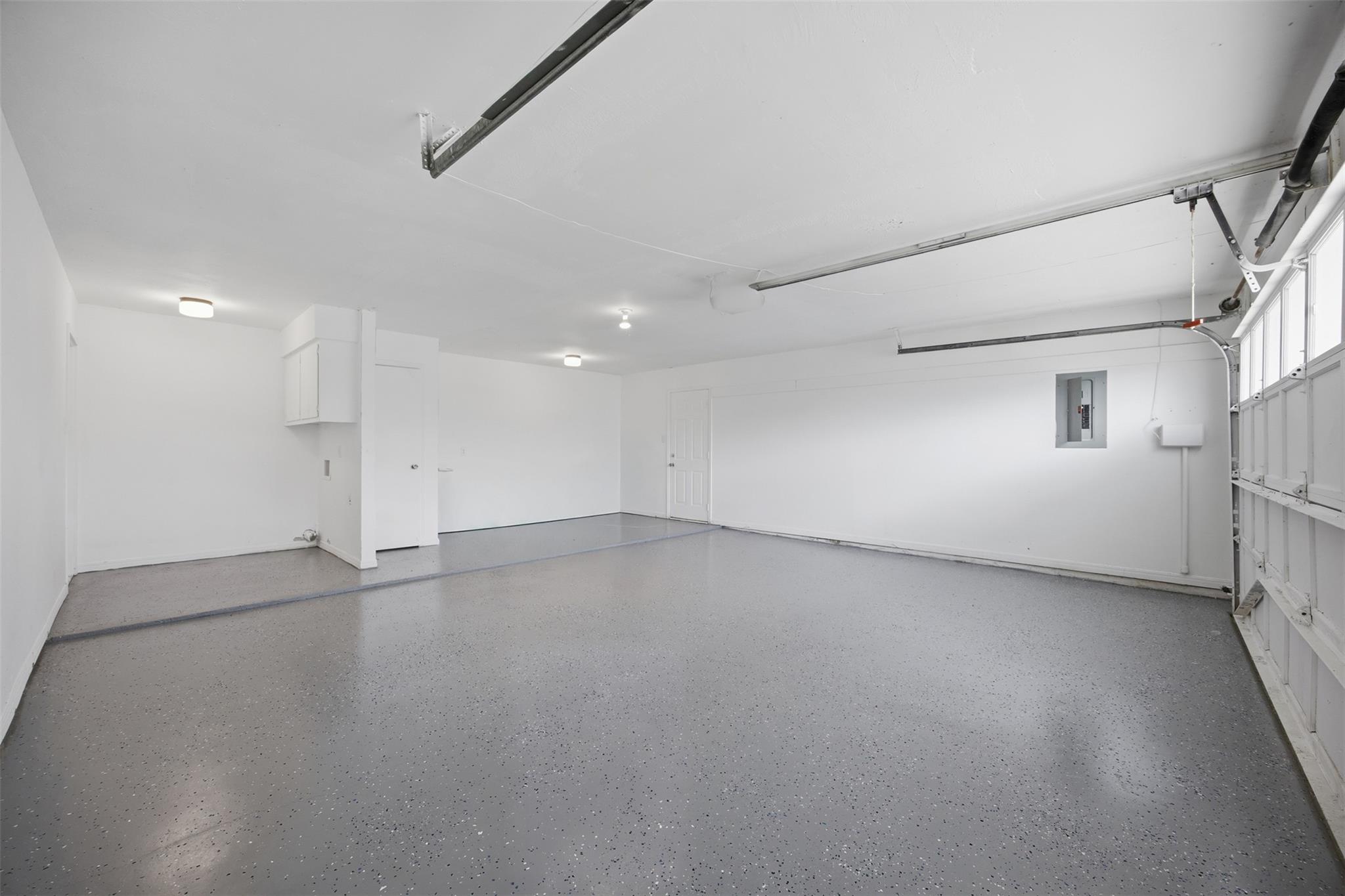 205 Sunshine Dr, Georgetown, TX 78628