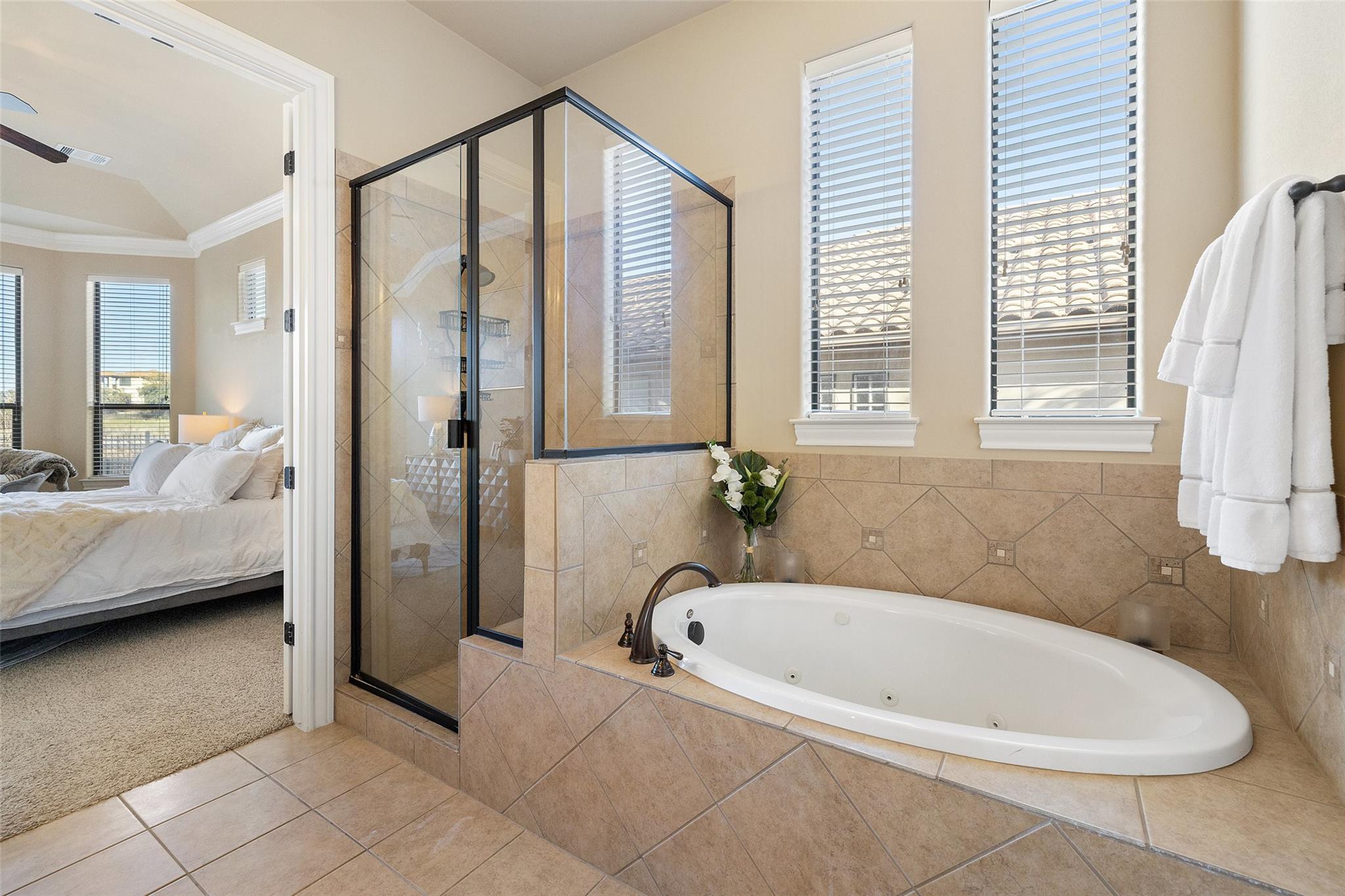 2216 Gilia Dr, Austin, TX 78733