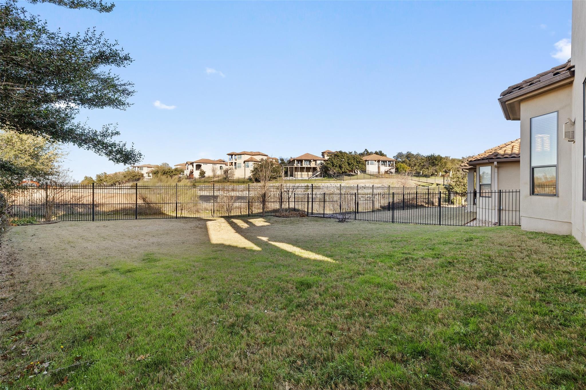 2216 Gilia Dr, Austin, TX 78733