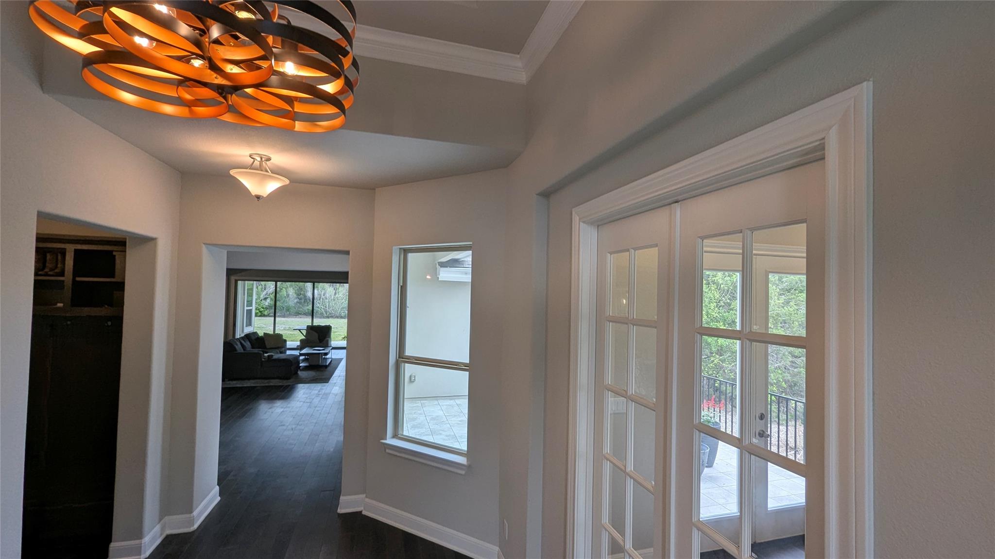 467 Jacksdaw Dr, Austin, TX 78737