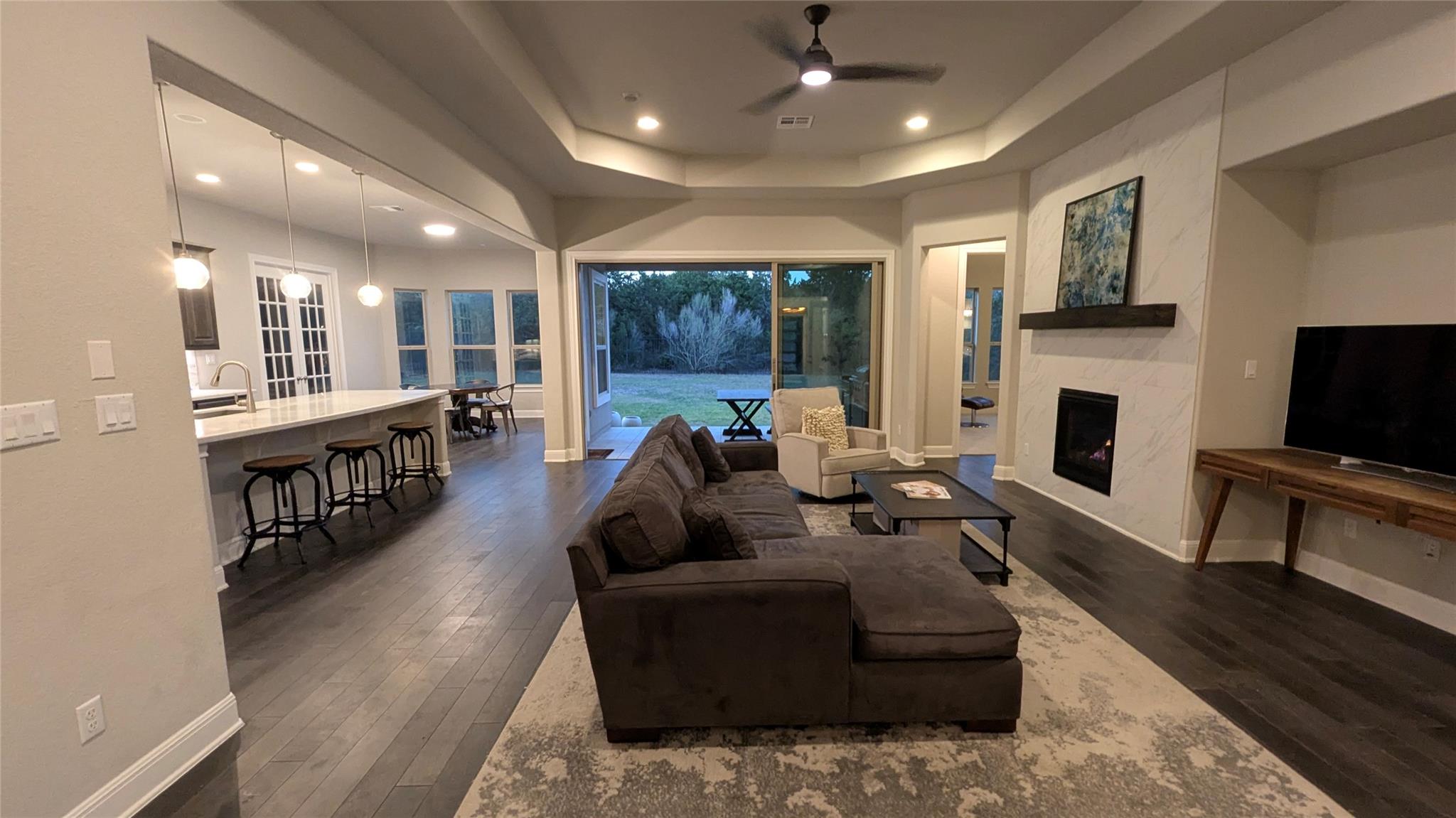 467 Jacksdaw Dr, Austin, TX 78737