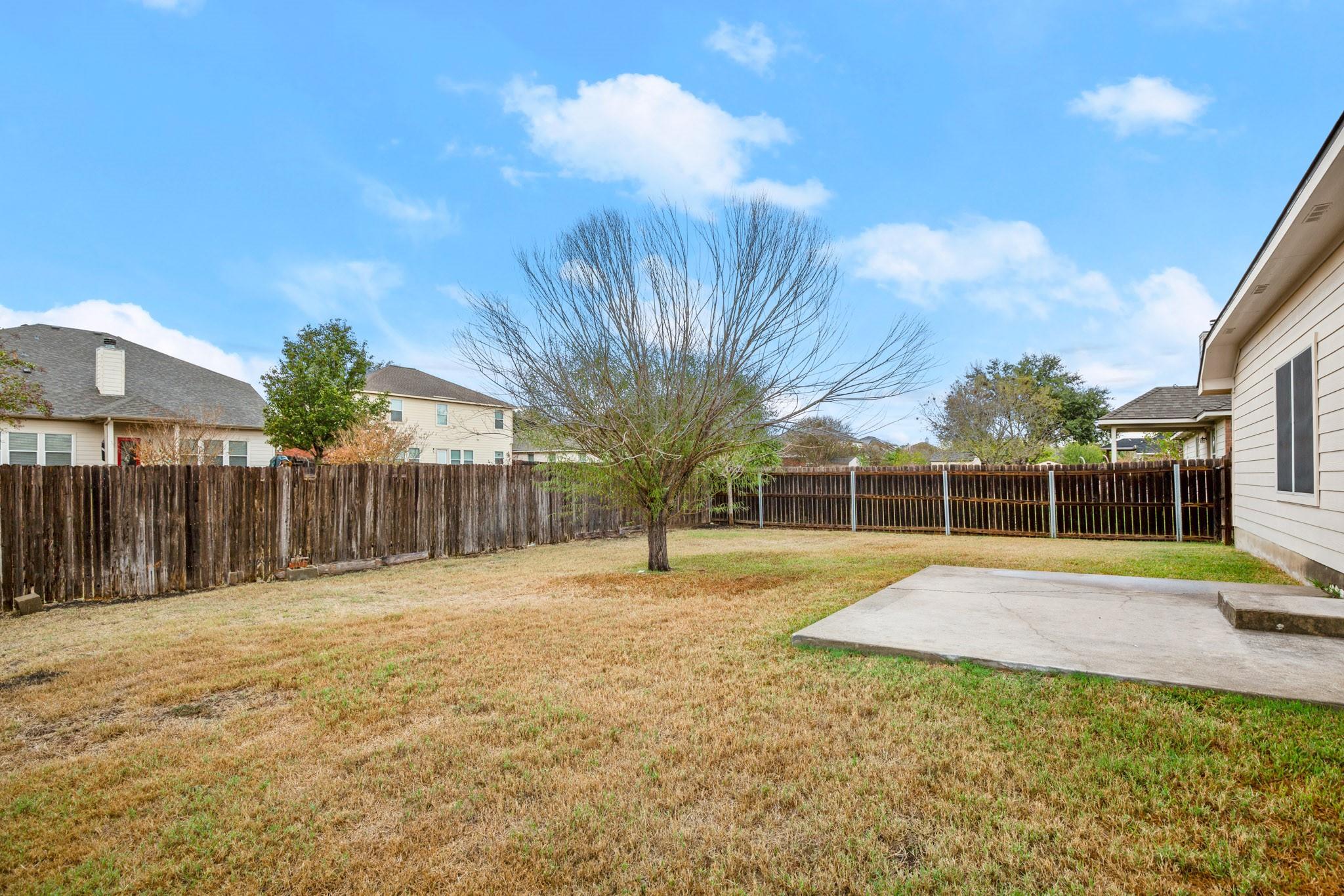 107 Aguilar Dr, Hutto, TX 78634