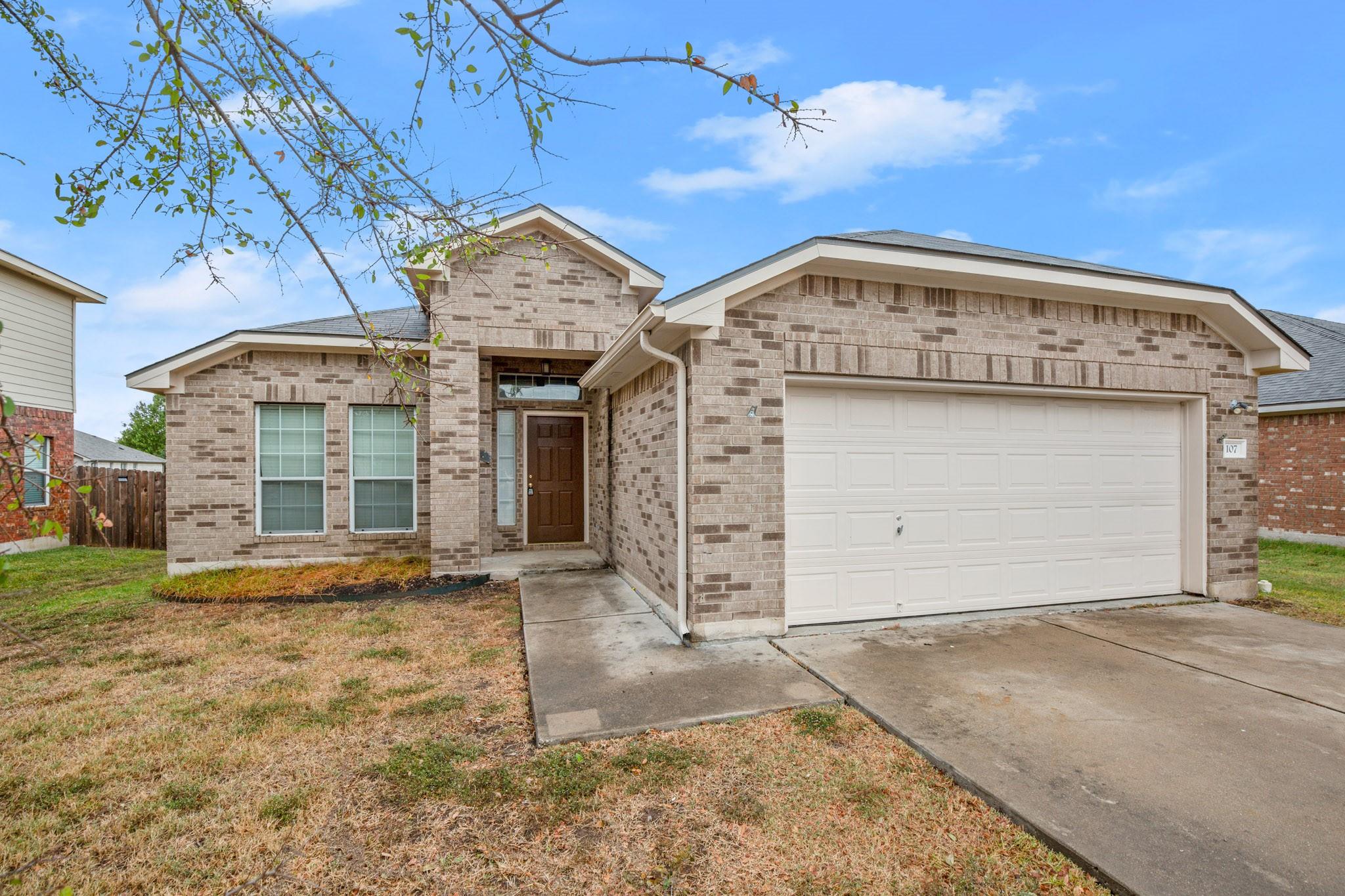 107 Aguilar Dr, Hutto, TX 78634