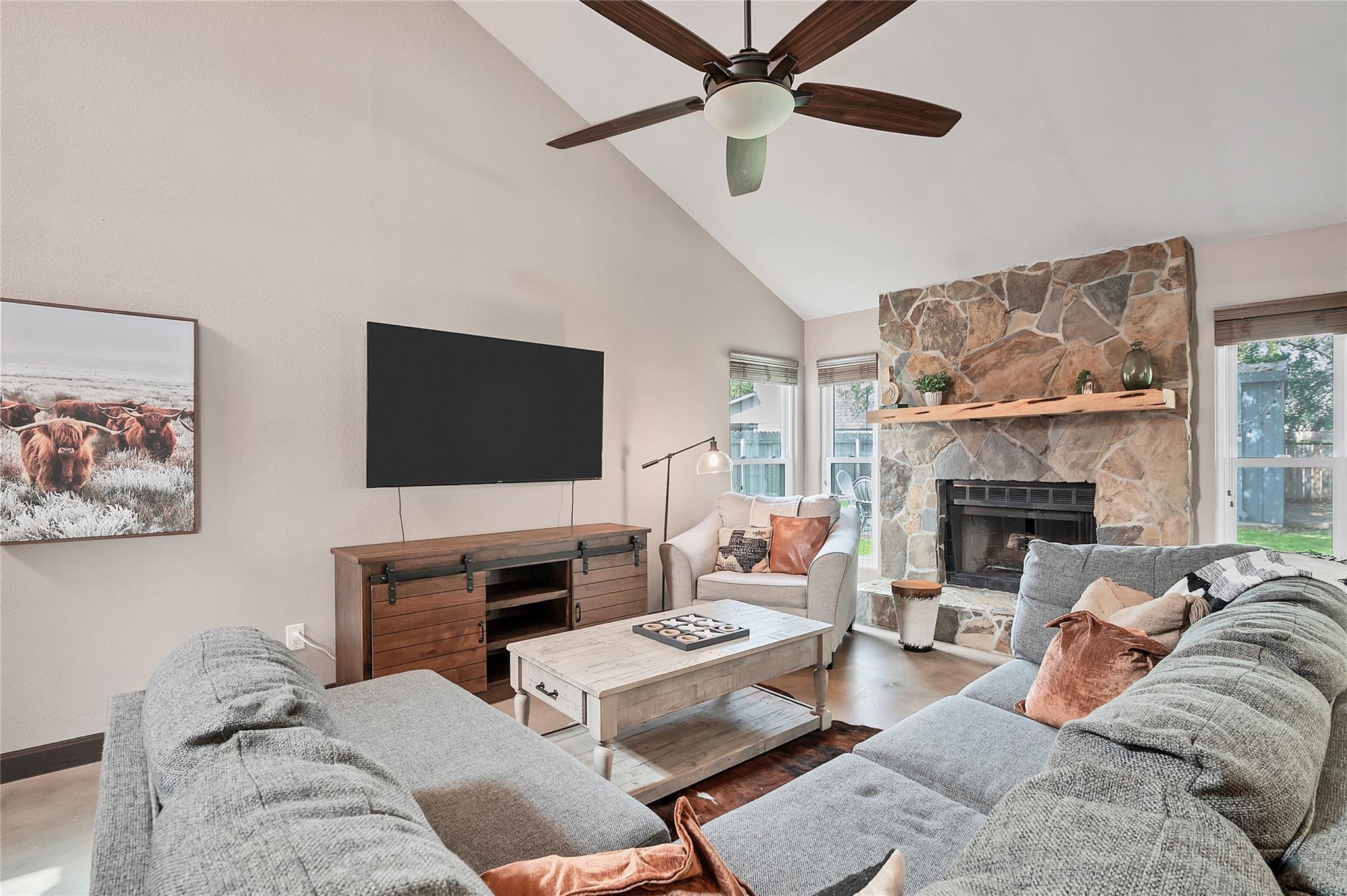 901 Oakcrest Cir, Cedar Park, TX 78613