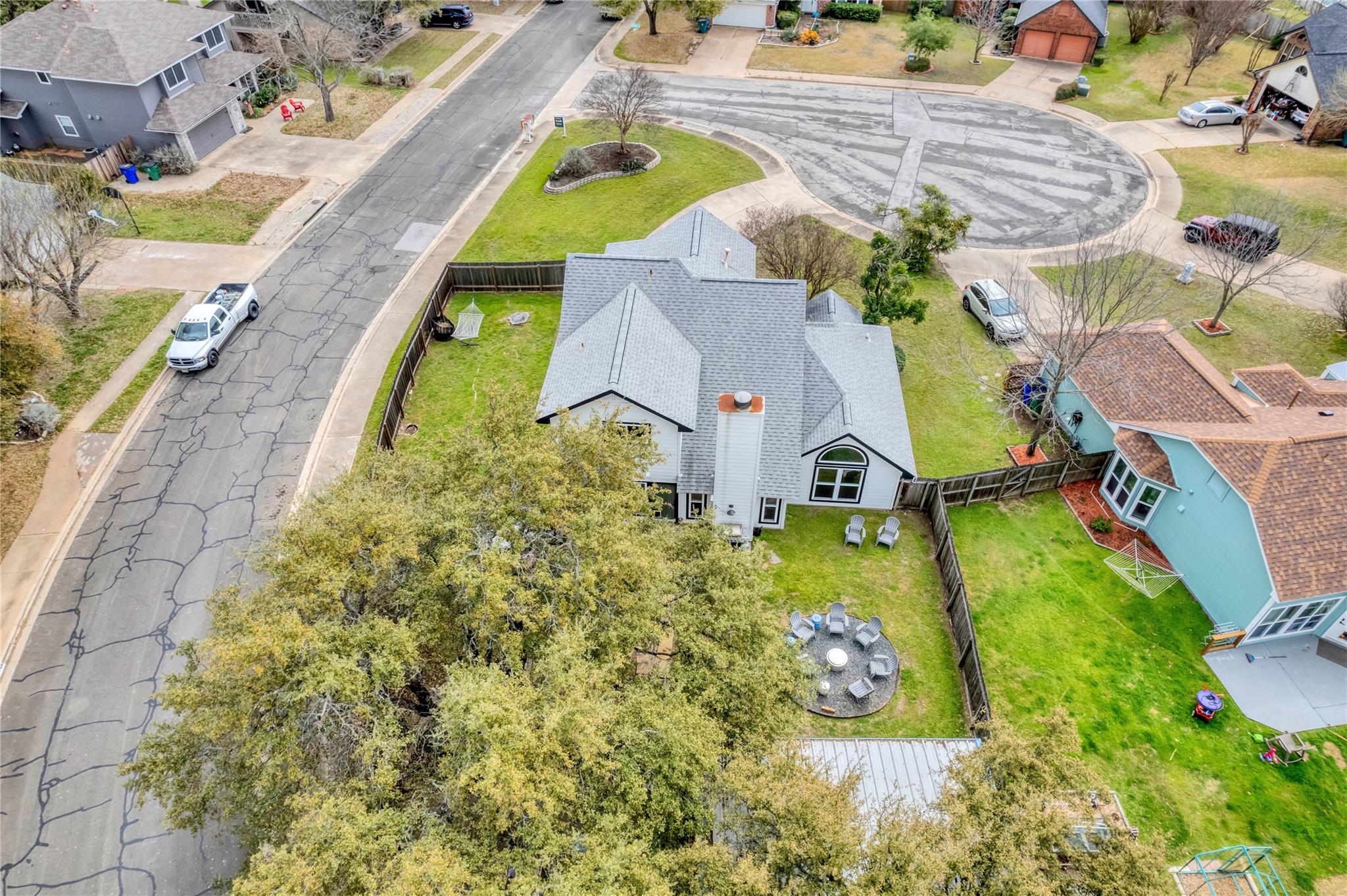 901 Oakcrest Cir, Cedar Park, TX 78613