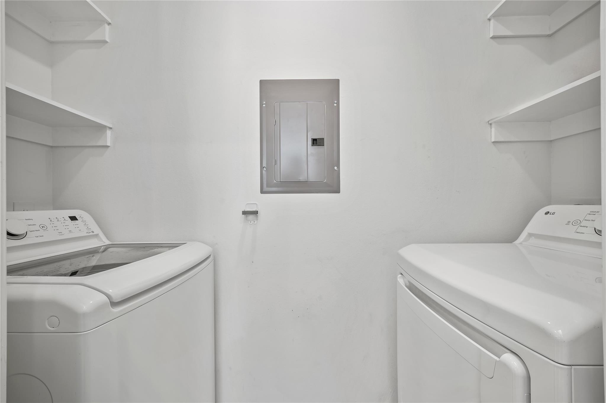 6501 COLUMBIA OAKS Ct # D8, Austin, TX 78759