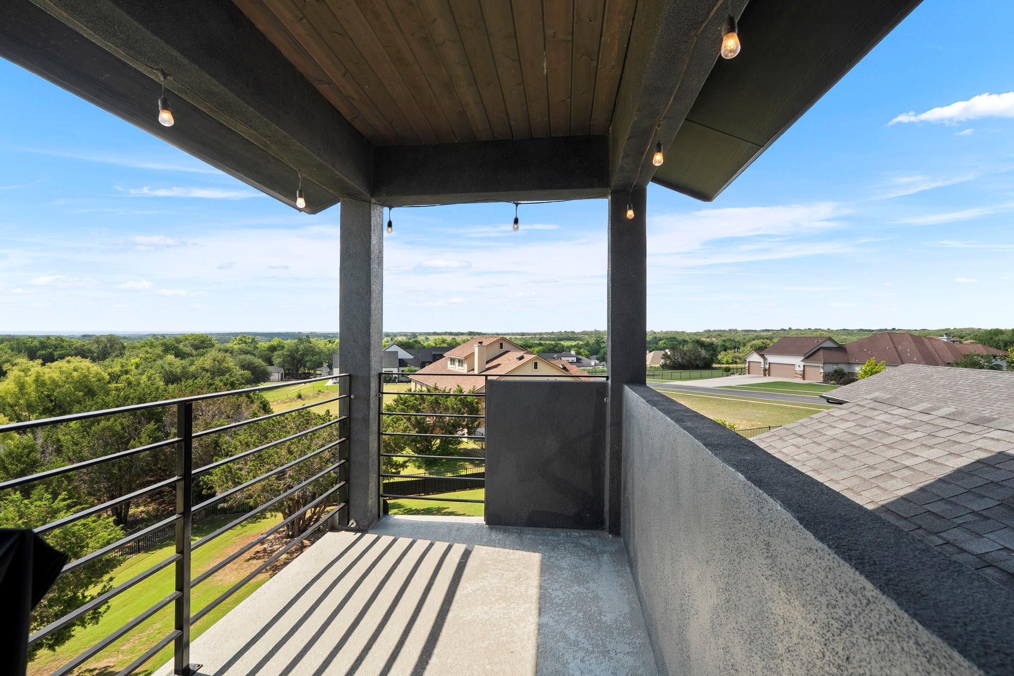 608 Buffalo Trl, Liberty Hill, TX 78642