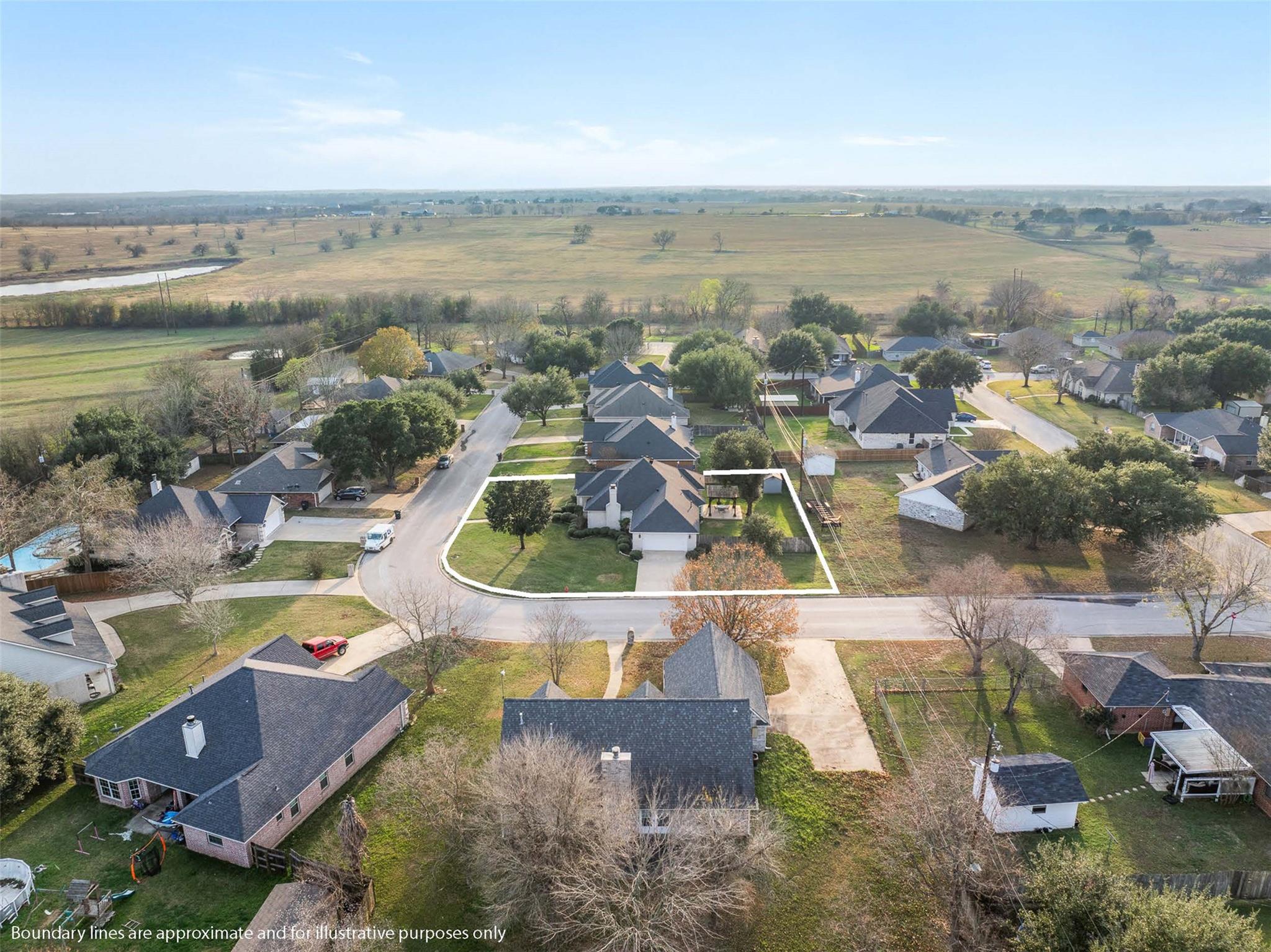 813 Woodson Drive, Caldwell, TX 77836