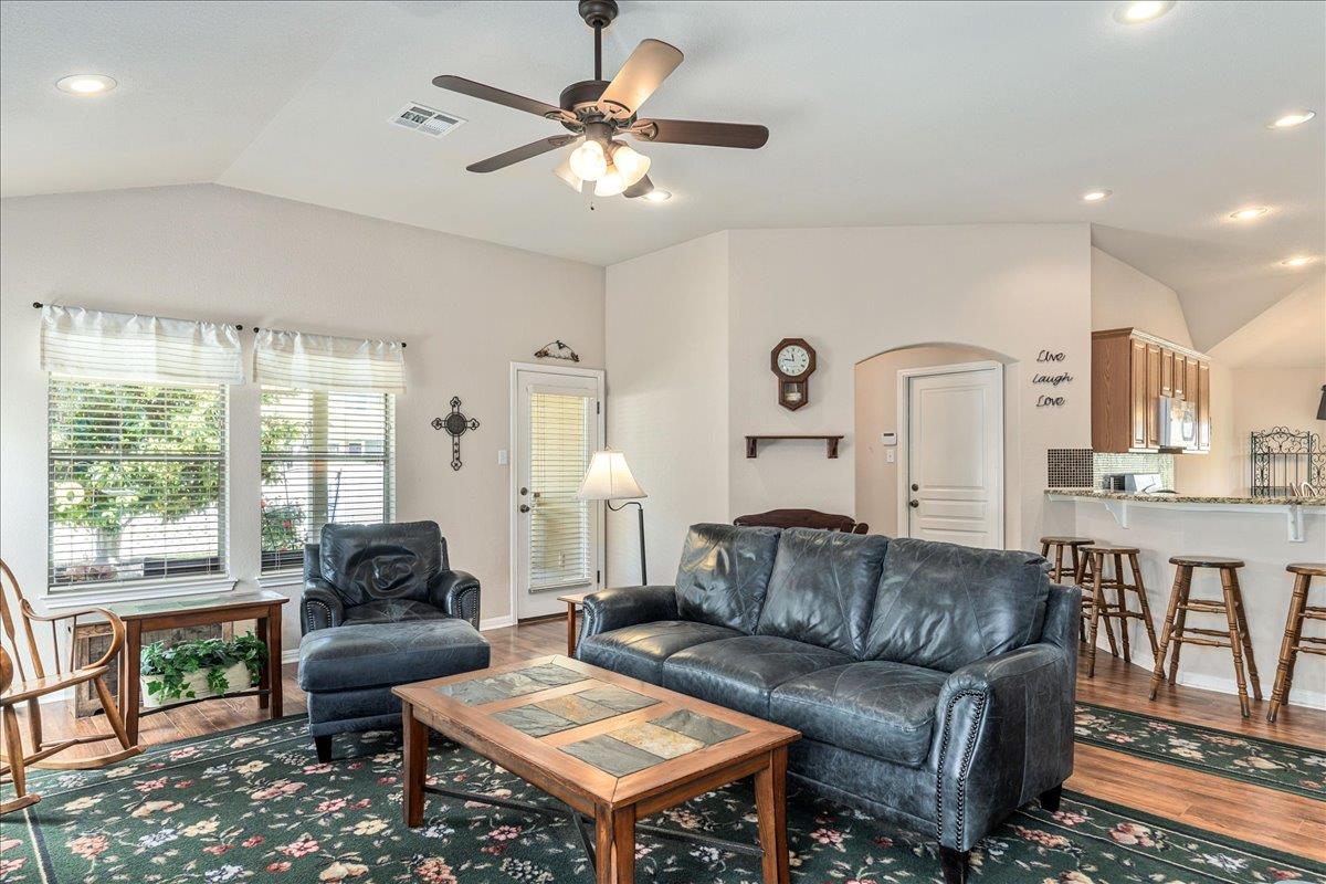 1505 Discovery Blvd, Cedar Park, TX 78613