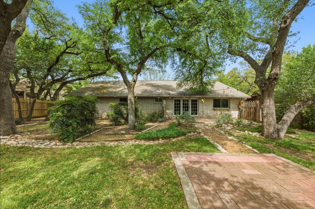 11819 Highland Oaks Trl, Austin, TX 78759