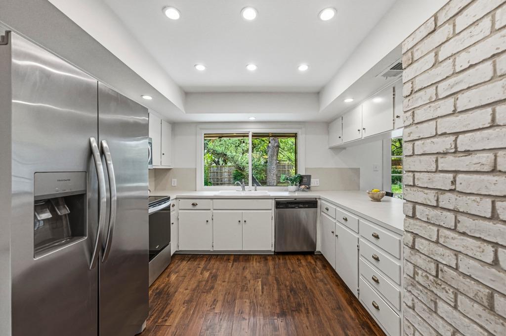 11819 Highland Oaks Trl, Austin, TX 78759