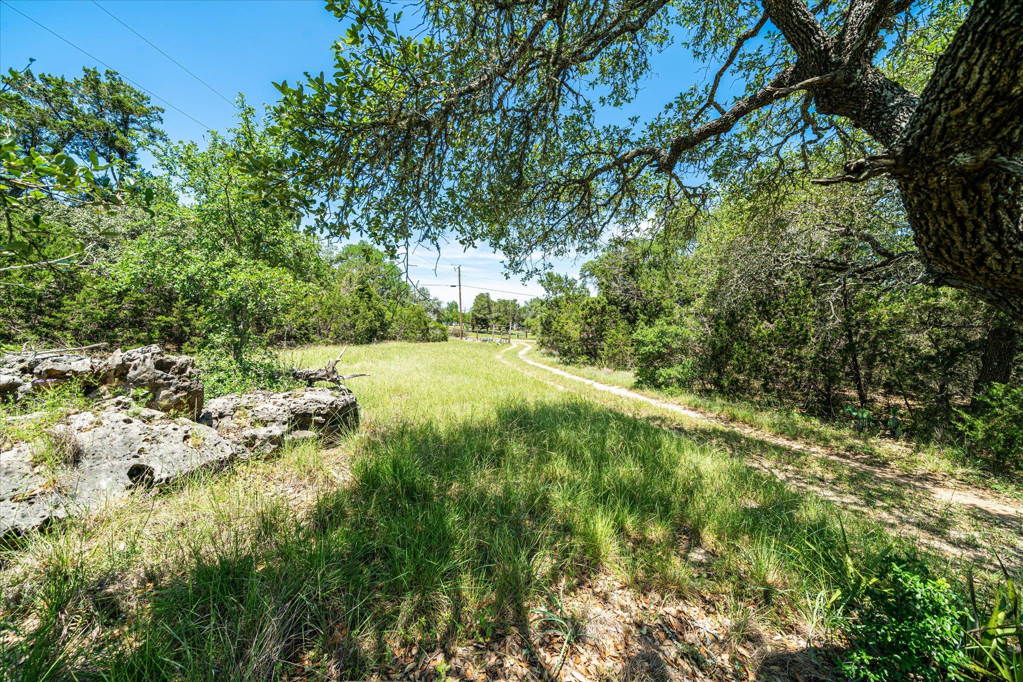 700 Oak Grove Rd, San Marcos, TX 78666