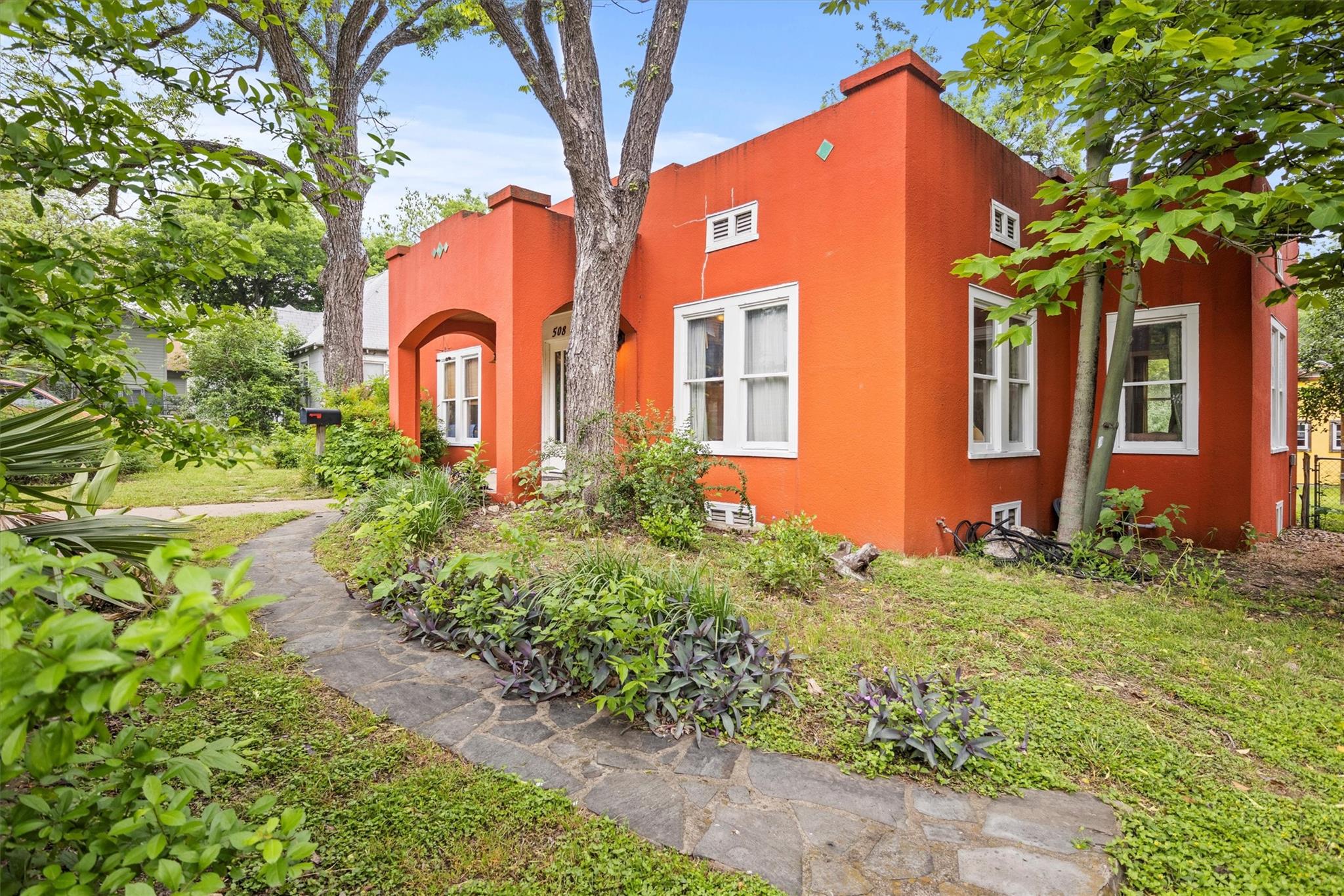 508 E 38th 1/2 St, Austin, TX 78751
