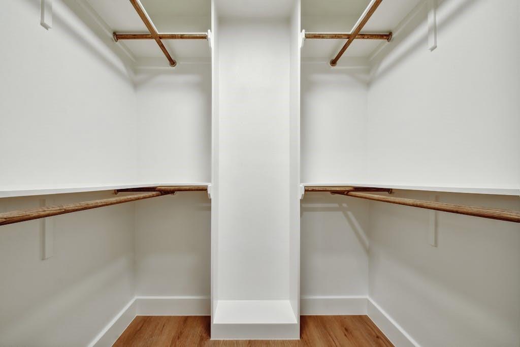 4 Valley View Ln, New Braunfels, TX 78130