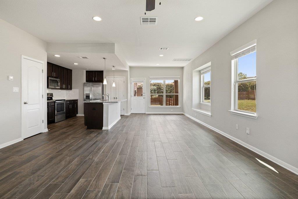 719 Coconut Grove St, Pflugerville, TX 78660