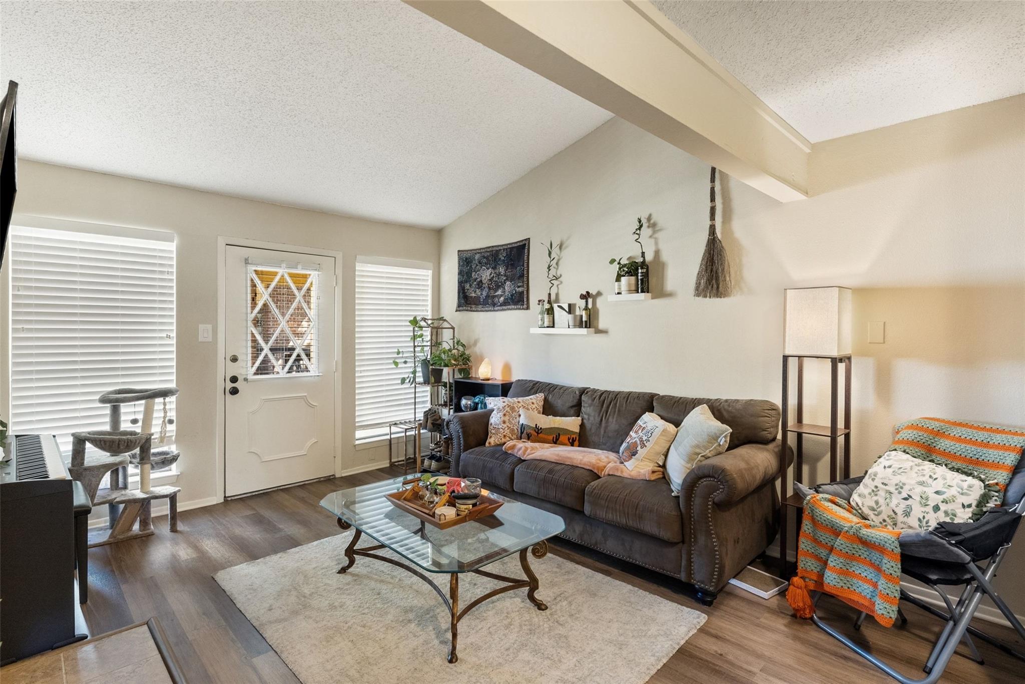 806 W 24th St # 328, Austin, TX 78705