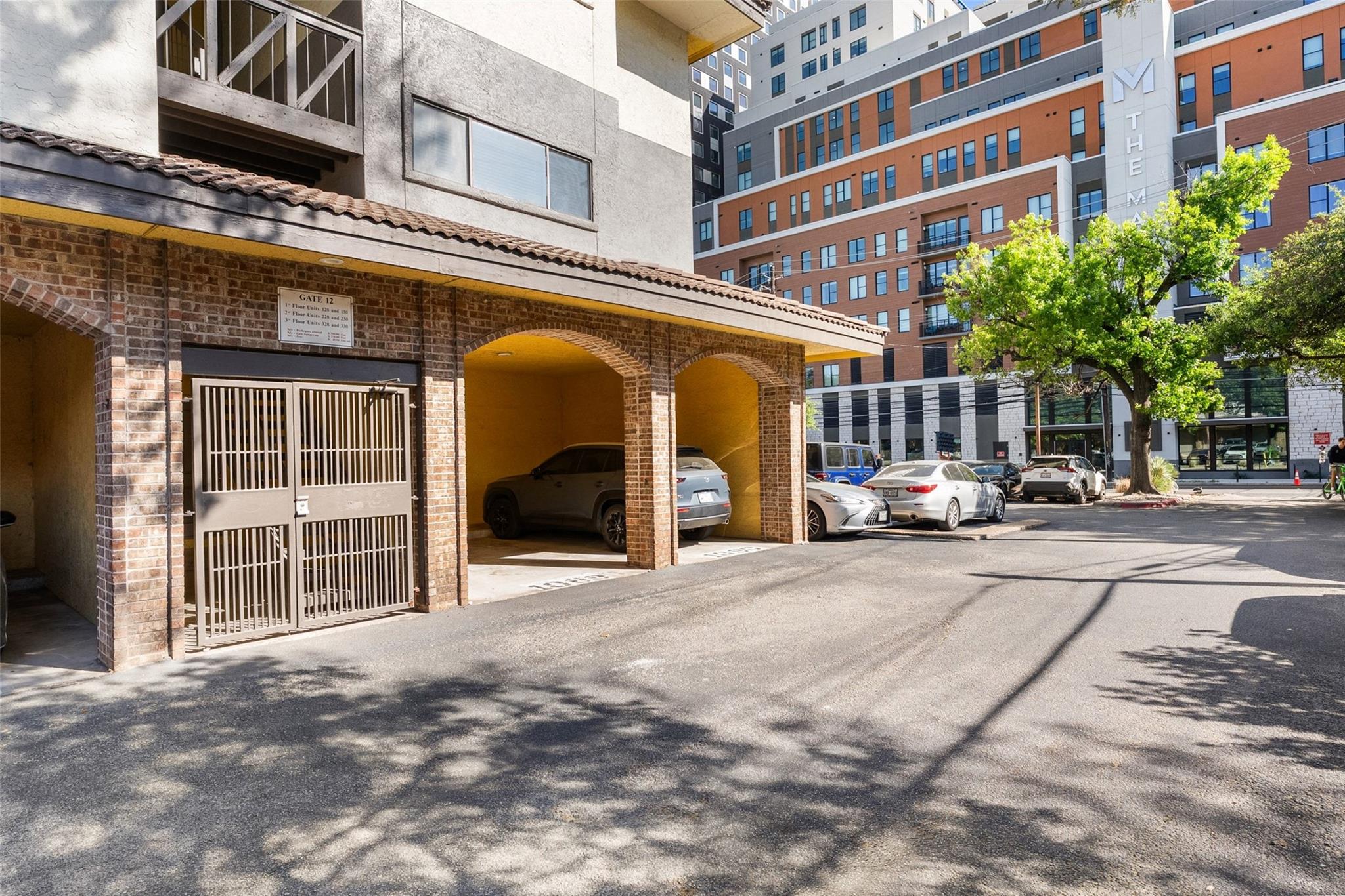 806 W 24th St # 328, Austin, TX 78705