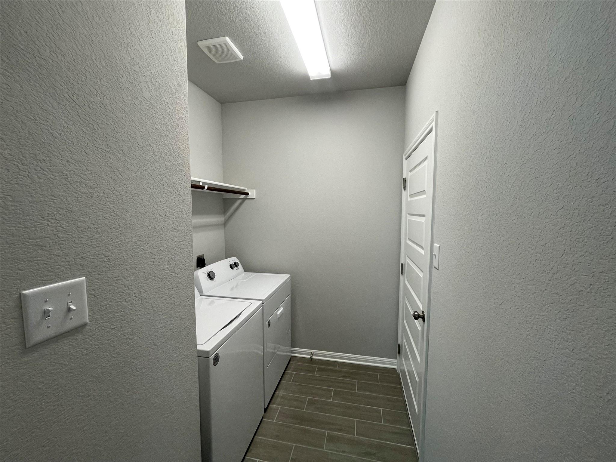 125 Unforgiven Ln, Jarrell, TX 76537