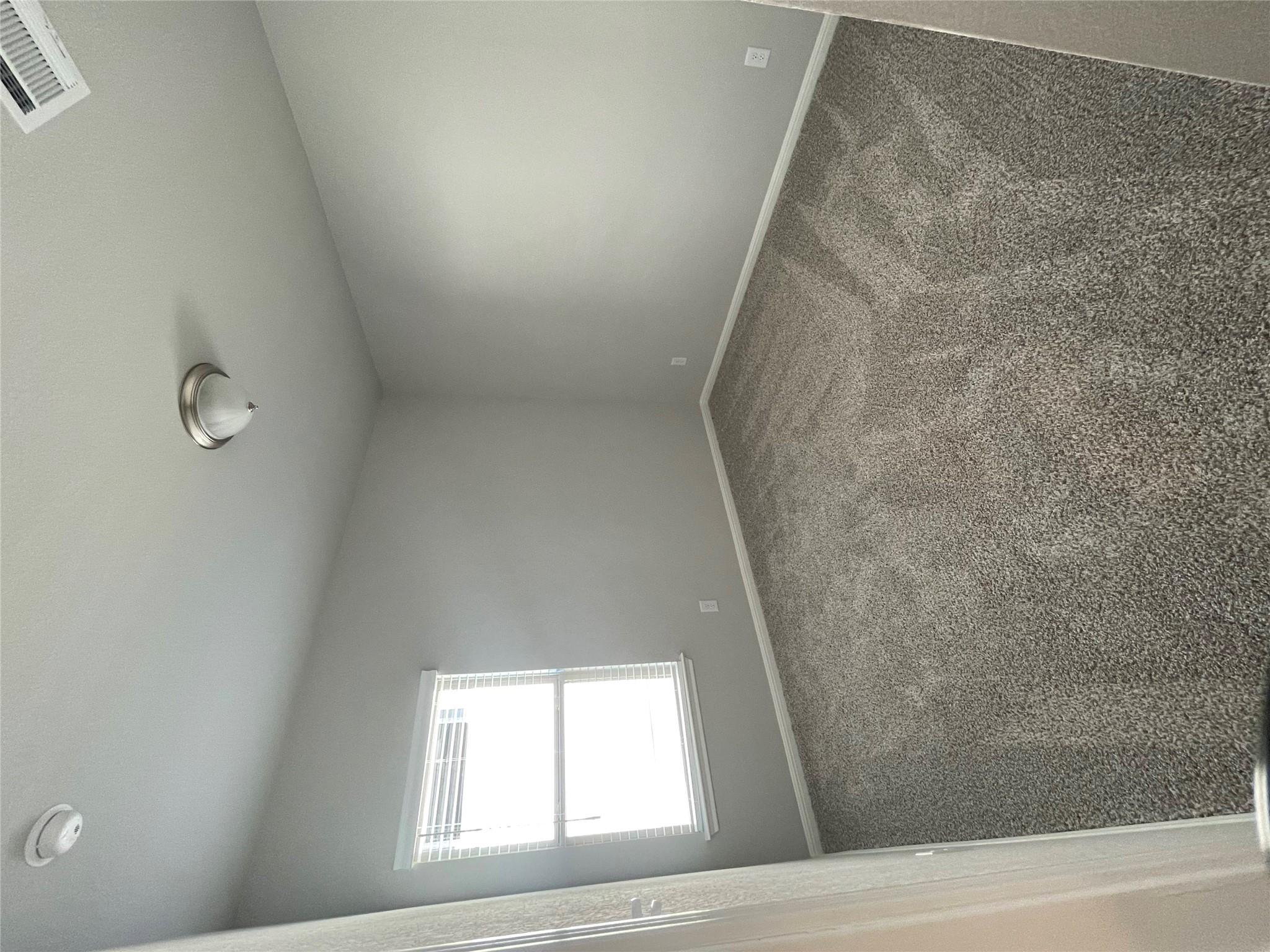 125 Unforgiven Ln, Jarrell, TX 76537