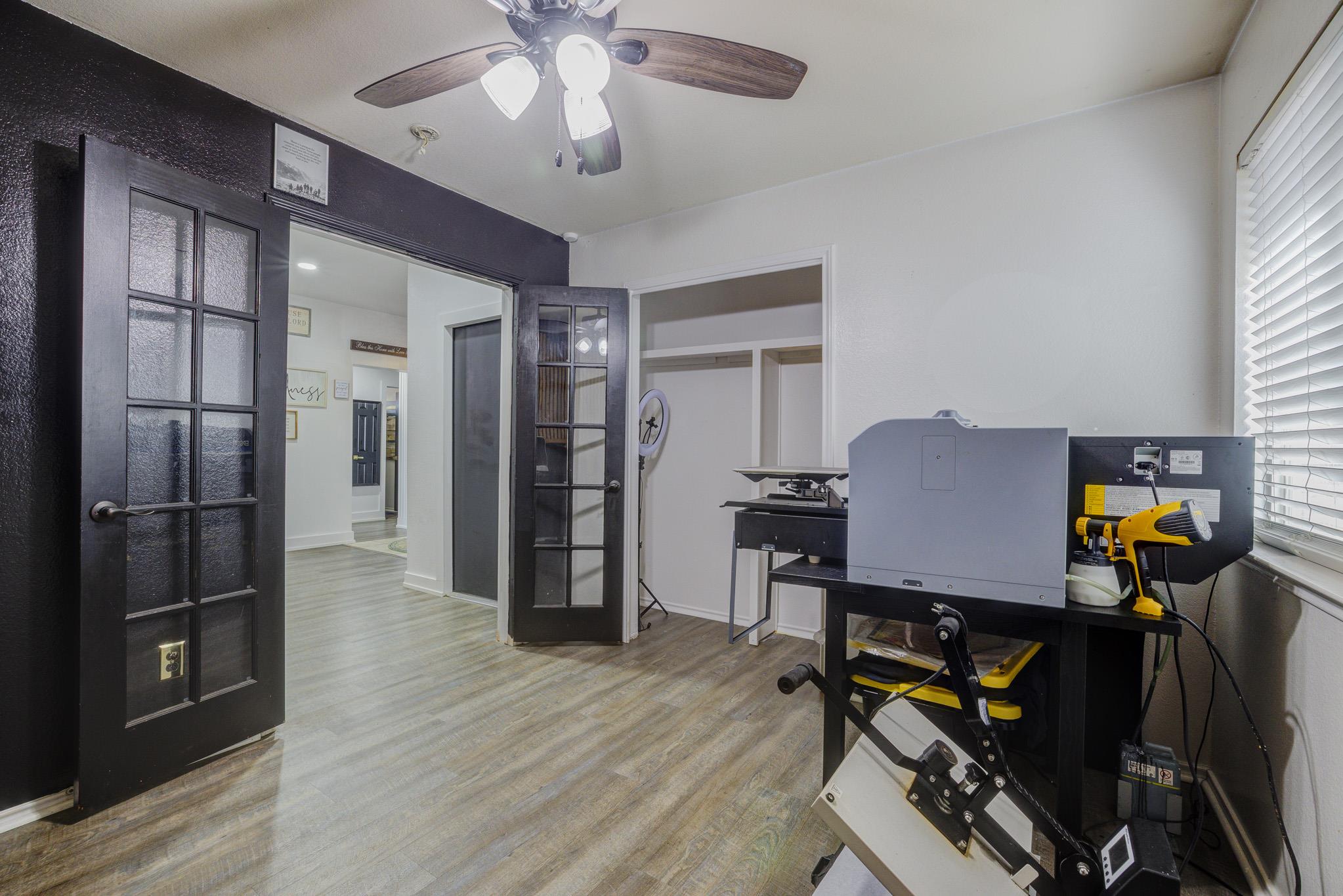 1201 N Darjeeling Dr, Pflugerville, TX 78660