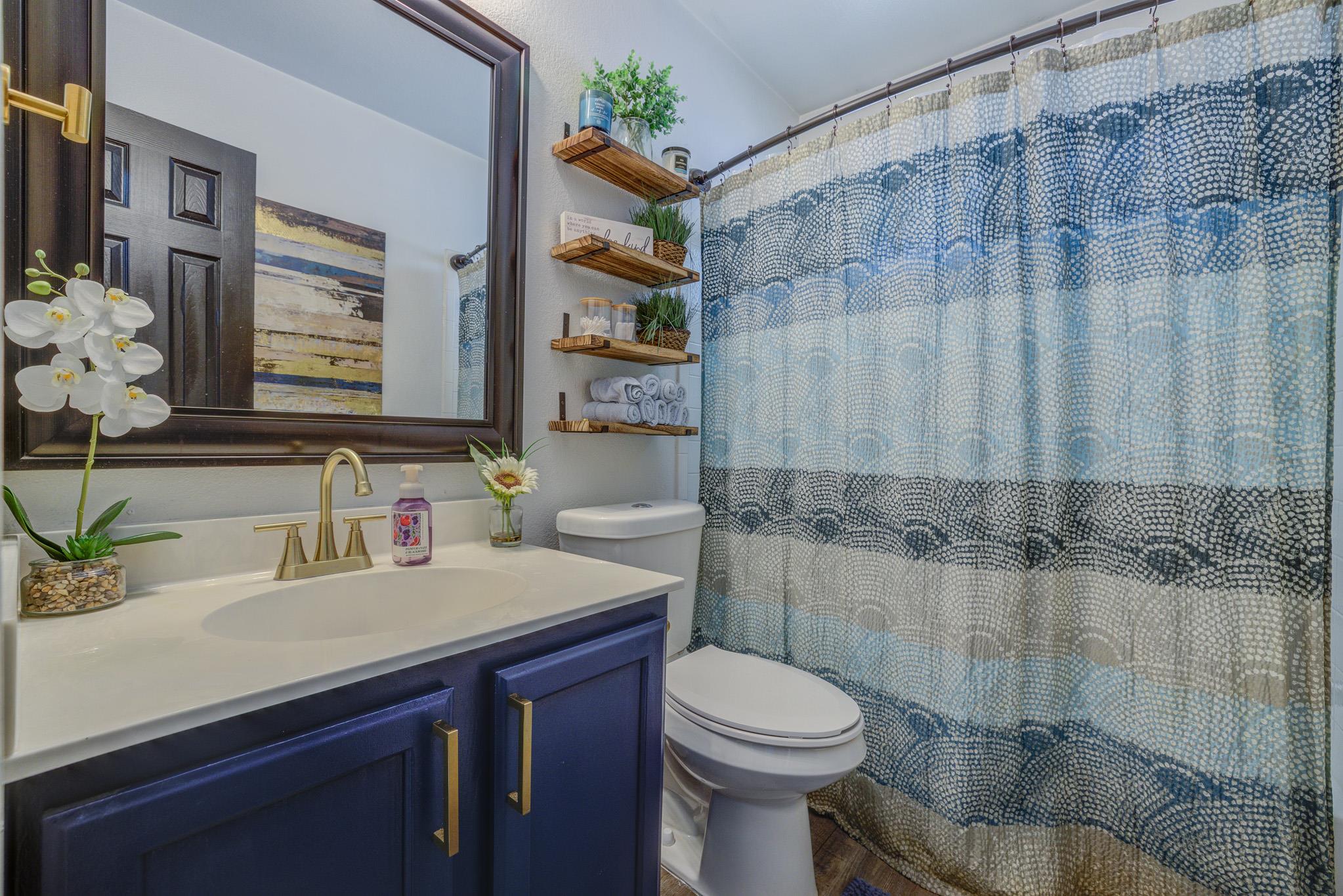 1201 N Darjeeling Dr, Pflugerville, TX 78660